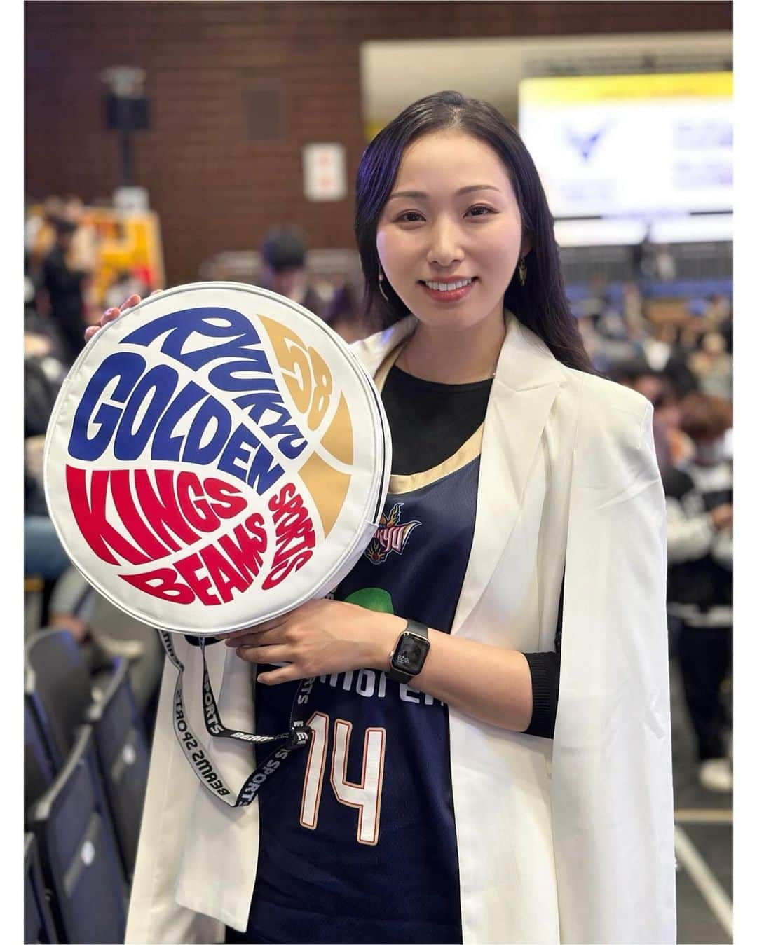 神戸麻衣さんのインスタグラム写真 - (神戸麻衣Instagram)「Bリーグ&キングス開幕🏀✨ 2試合とても良い試合でした☺️  #bリーグ #basketball #バスケットボール #琉球ゴールデンキングス #渋谷  #司会 #mc #モデル #model #リポーター #ナレーター #reporter #ナレーション #スポーツmc  #イベント #イベントmc #神戸麻衣」10月15日 18時36分 - mai_g916