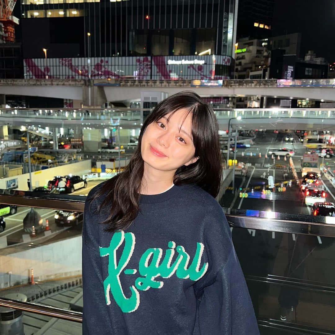 紺野彩夏のインスタグラム：「みんな最近どんな感じ？？」