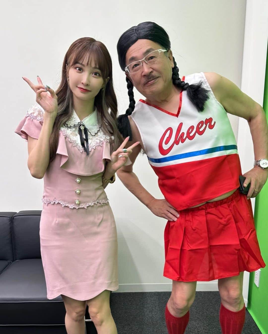 花咲れあさんのインスタグラム写真 - (花咲れあInstagram)「ピンク率が高い〜💖 . 最近投稿された 令和の虎、ゆうせいだぉさん、春木開、花咲姉妹👯‍♂️❤️‍🔥 . そして今私のチャンネルは2回BANされて利用出来なくなりました😣💔 次は2週間後に載せれます😶‍🌫️ またBANされる可能性もあるので皆様チャンネル登録と通知ONで待機願います🙇‍♂️❣️ グラビア界の問題児卍エンターテイナーです🥹🤟 . 来月11月18日(土)はあかねんと撮影会です📷🫶 会場は一緒だけど枠は別です🙆‍♀️ 空けておいてね〜☺️ . #令和の虎 #ゆうせいだお #春木開 #花咲姉妹 #日本的 #性感內衣 #性感 #内衣 #奶 #外拍 #外拍模特兒 #sexy #性感 #性感美女 #性感尤物 #コスプレ #코스프레  #Cosplay #モデル #모델  #model #グラビア #gravure #그라비아 #花咲れあ #れあたん」10月15日 19時03分 - h_rea_0503