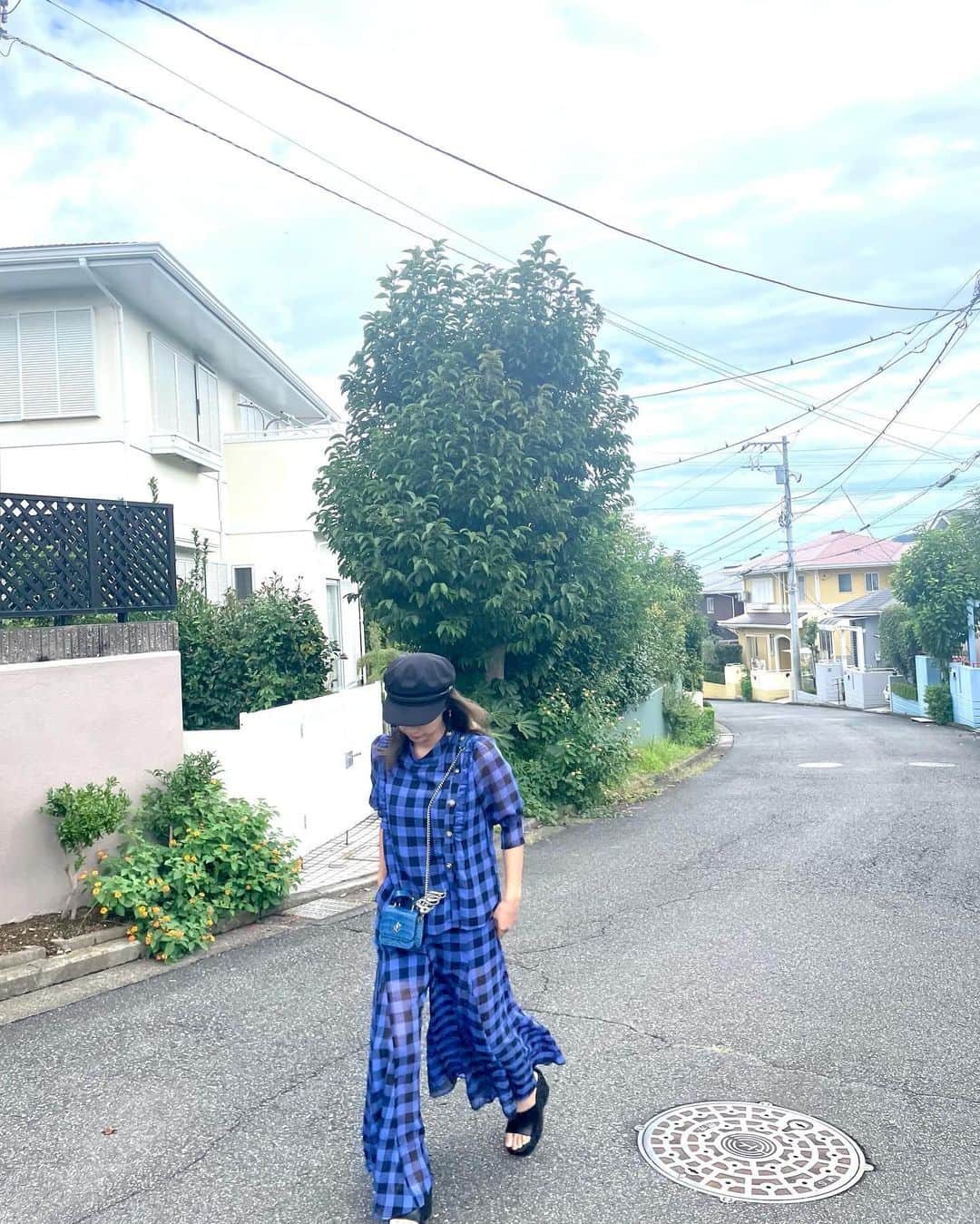 のインスタグラム：「青の日私服」