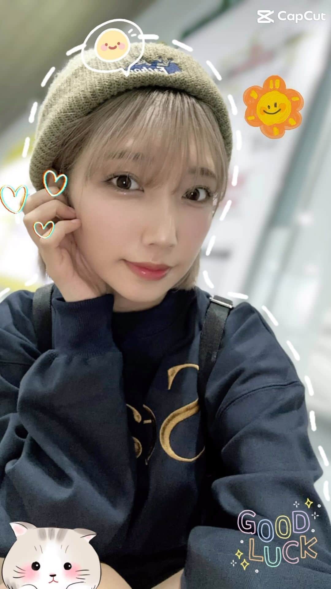 霜月めあのインスタグラム：「おにゅーの @windandsea_wear のスウェット🔥🫰 秋っぽくて良きだ🙏 . . . . #霜月めあ #めあめあ #model #sexy #selfie #animegirl #셀카 #셀스타그램 #패션스타그램 #데일리 #asiangirl #cosplay #좋아　 #follow #like #tokyo   #tagsforlikes #japanesegirl #女孩 #发#爱 #instadaily #グラビア #日系穿搭」