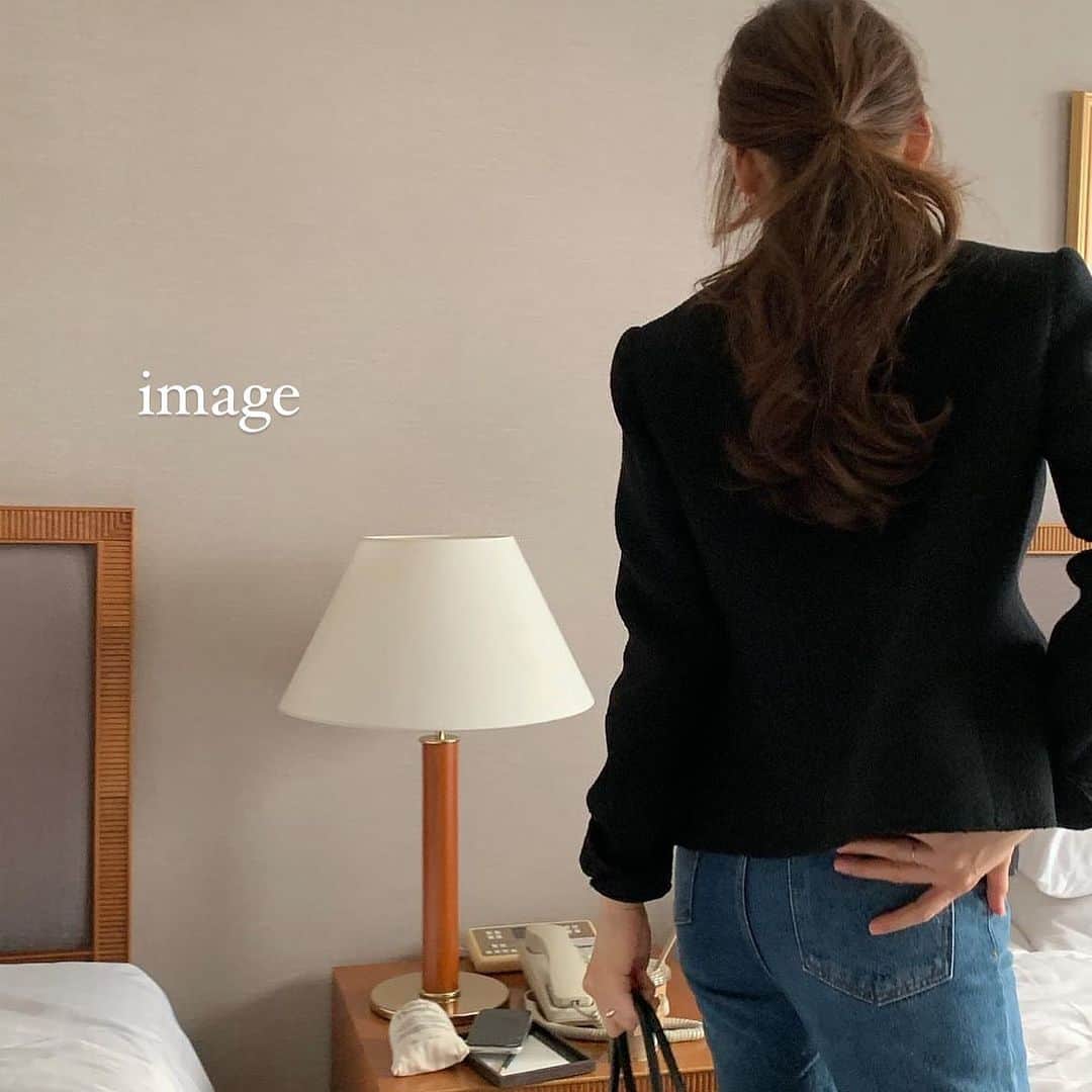 古賀美紀のインスタグラム：「17日(火) 11:00/14:30/15:00/16:30  20日(金) 11:30/12:00/13:00 13:30/16:00」