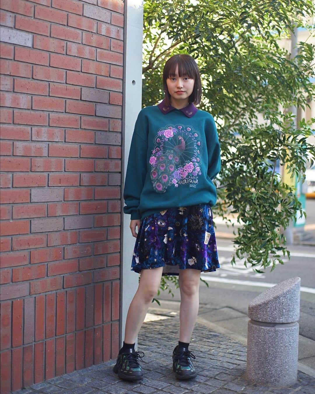 PUNK CAKEさんのインスタグラム写真 - (PUNK CAKEInstagram)「♤ NEW ARRIVAL ♤  ◆ Peacock dark green sweatshirts【SOLD】 ◆ tarot velour mini skirt  ♡10th Anniversary キャンペーン♡ 送料無料！本日まで！ 10/4(水)～10/15(日)  次の営業日は 10/20(金),21(土),22(日)となります。  10月は月末から買い付けに行く予定なので、これが最後の営業となります！ 次の営業は11月後半になると思いますので是非その前にもご来店お待ちしております♡  10月営業日/ 10/20,21,22 営業時間/ 13:00～20:00  住所/ 東京都目黒区鷹番3-4-10 2F  Model / @hamu.katsu.0」10月15日 19時47分 - punk_cake