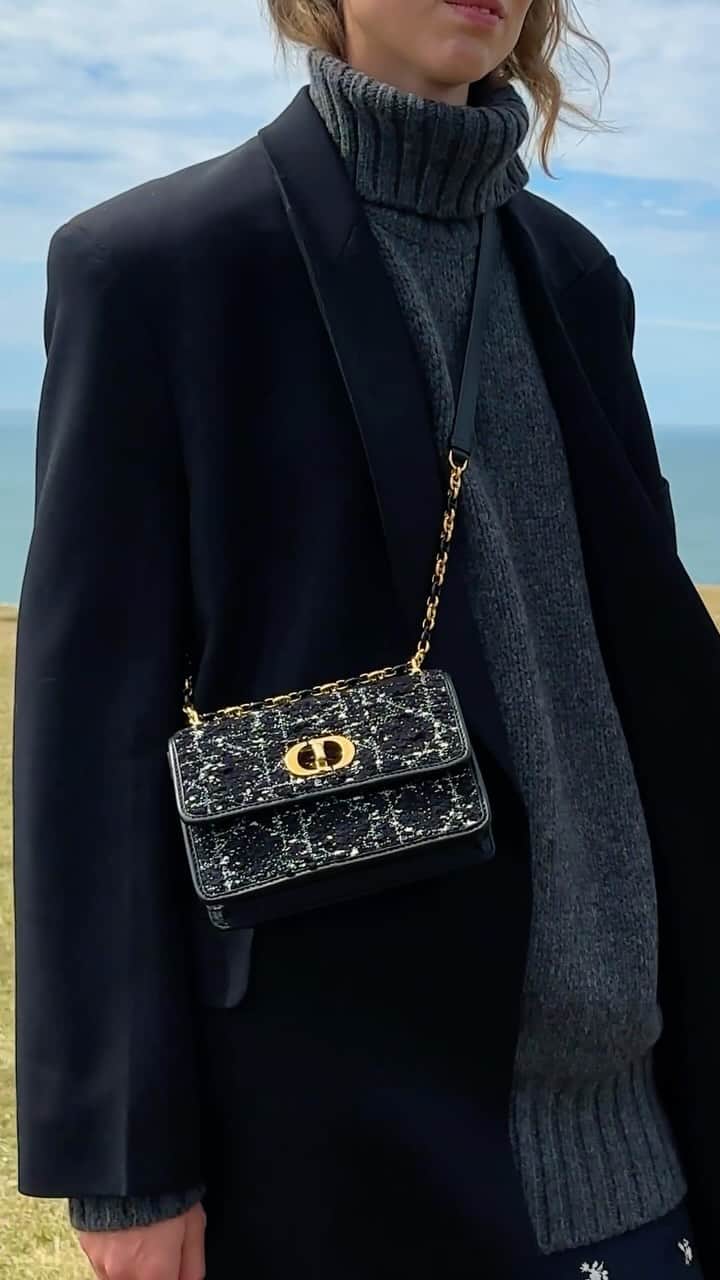 Harrodsのインスタグラム：「Ready to blow away the cobwebs 🌬️ How are you spending your Sunday?  Find #Dior in Luxury Accessories on the Ground Floor.  #Harrods #HarrodsFashion」