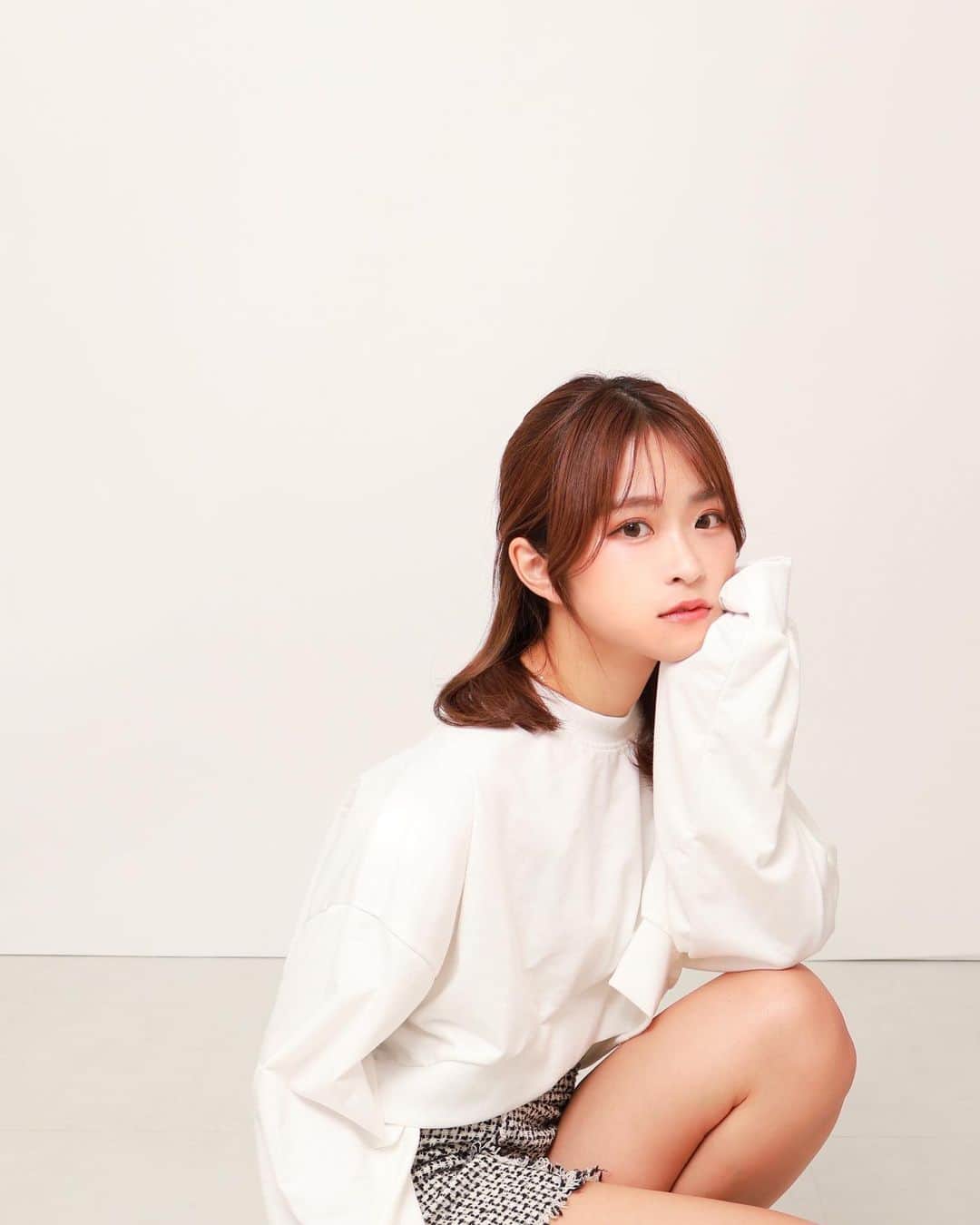高松あいさんのインスタグラム写真 - (高松あいInstagram)「長袖の方が好きだからこれからの季節が楽しみ𓈒𓏸 ⛄️  .  明日は朝7時にstand.fmにてAILOG radio更新します！聴いてね〜！  .  #violin #violinist #instagram #instagood #小提琴 #photographyeveryday」10月15日 20時19分 - takamatsu_ai