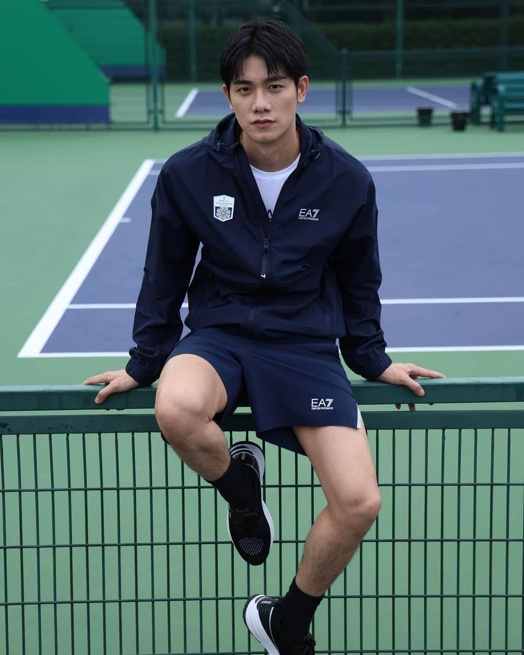 Armani Officialさんのインスタグラム写真 - (Armani OfficialInstagram)「Guests gathered at the 12th edition of the Rolex Shangai Masters, the first and only ATP Masters 1000 event to be held in China, of which #EA7 is the official Prestige Sponsor.  @rolexshmasters  @immense_ray  @cristine_sun  @jiweijw  @shenme.cy  @mantingtingting」10月15日 20時19分 - emporioarmani