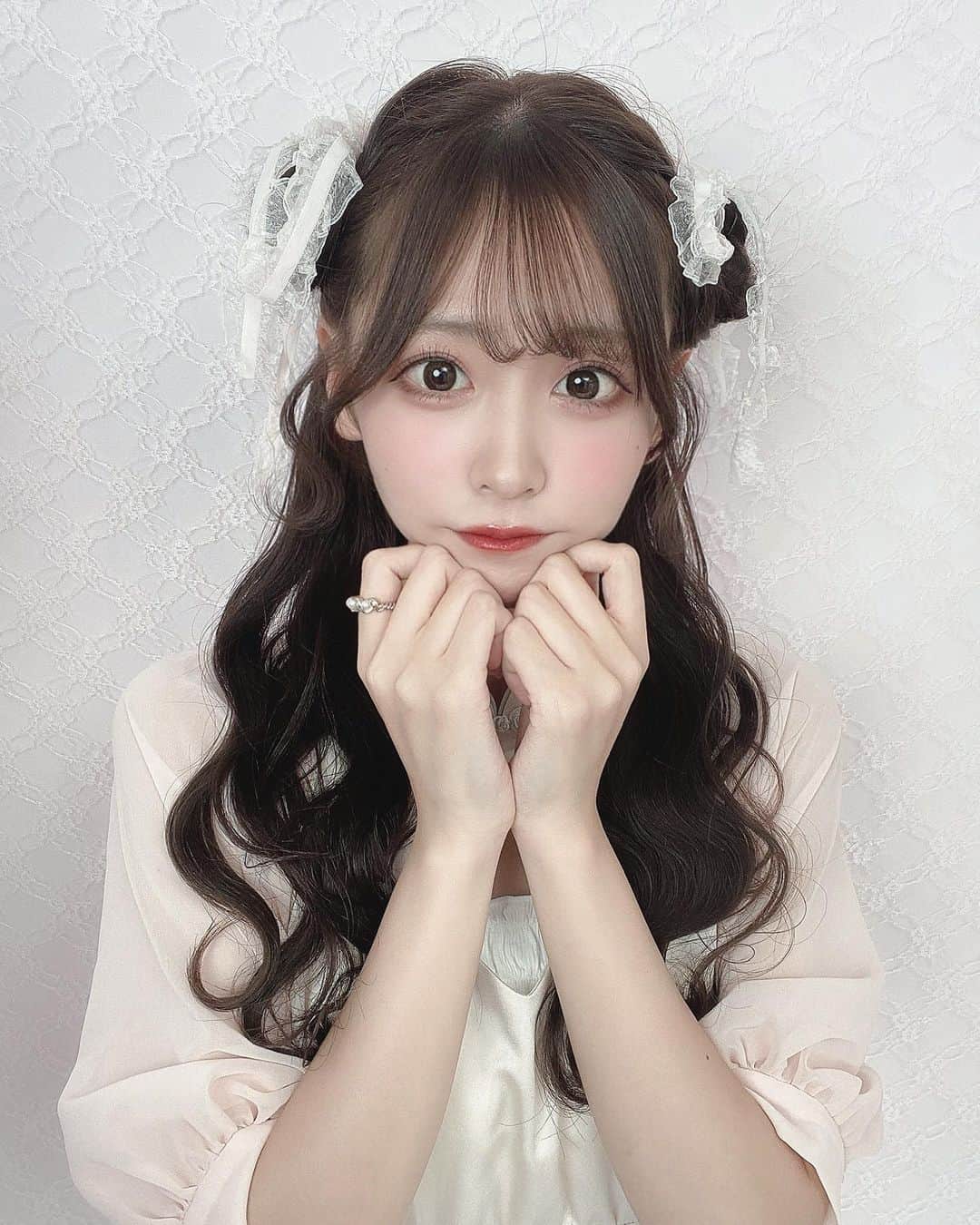 のインスタグラム：「🍈 𝙋 𝙍 𝙀 𝙎 𝙀 𝙉 𝙏   𝐋𝐀𝐑𝐌𝐄 𝟎𝟓𝟖オフショット💚 初登場《櫻井優衣ちゃん(FRUITS ZIPPER)》の  サイン入りチェキを  2名様にプレゼント📷⭐︎꙳   ┈┈┈┈┈┈┈┈┈┈┈┈┈    𓊆  応募方法 𓊇  ① @larmemagazine をフォロー  ② 本投稿にいいね    🤍抽選対象は𓊆 公開アカウントのみ 𓊇となります。    コメントをすると当選確率が  アップするかも...？💌 💭   𓊆  期間 𓊇  10/15(日)〜10/22(日)23:59まで   ┈┈┈┈┈┈┈┈┈┈┈┈┈   【✉️当選者へのご連絡】  @larmemagazine より  ダイレクトメッセージにて  ご連絡をいたします。  当選連絡をしてから７日以内に  連絡が取れない場合は、 無効となる場合がございますので  予めご了承ください。   ※当選に関するお問い合わせはご遠慮ください。   ┈┈┈┈┈┈┈┈┈┈┈┈┈    みなさまのご参加お待ちしております♡    #LARME #larmemagazine #larmemodel #larme058 #ラルム #ファッション絵本 #LARMEモデル #プレゼントキャンペーン #プレキャン #プレゼントキャンペーン実施中 #サイン入りチェキ #チェキ #サイン #サイン入り #櫻井優衣 #fruitszipper」