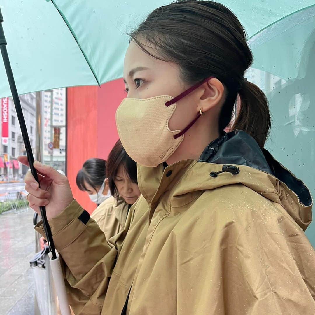 大迫あゆみさんのインスタグラム写真 - (大迫あゆみInstagram)「ドラマを作る男・スグルオオサコ元気だよ🙆‍♀️足の爪は死んでるみたいだけど🦶今回はあゆみのパリでのショッピング権はお預けだなぁ〜もう絶対どうにかしてもらう〜〜🥺🥖🛍️笑 いろんな人に応援してもらえて有難い限りです。安全なレースをさせてもらえることにも感謝しないとですね。  #mgc #応援 #隠し切れない寝不足感 #終わって速攻義母とビール #ピッチャーで #楽しかった」10月15日 20時53分 - ayu_sako