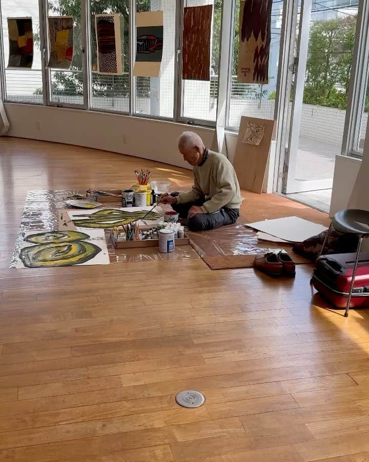齋藤愛のインスタグラム：「Live painting🎨🍂 #旅と手しごと」