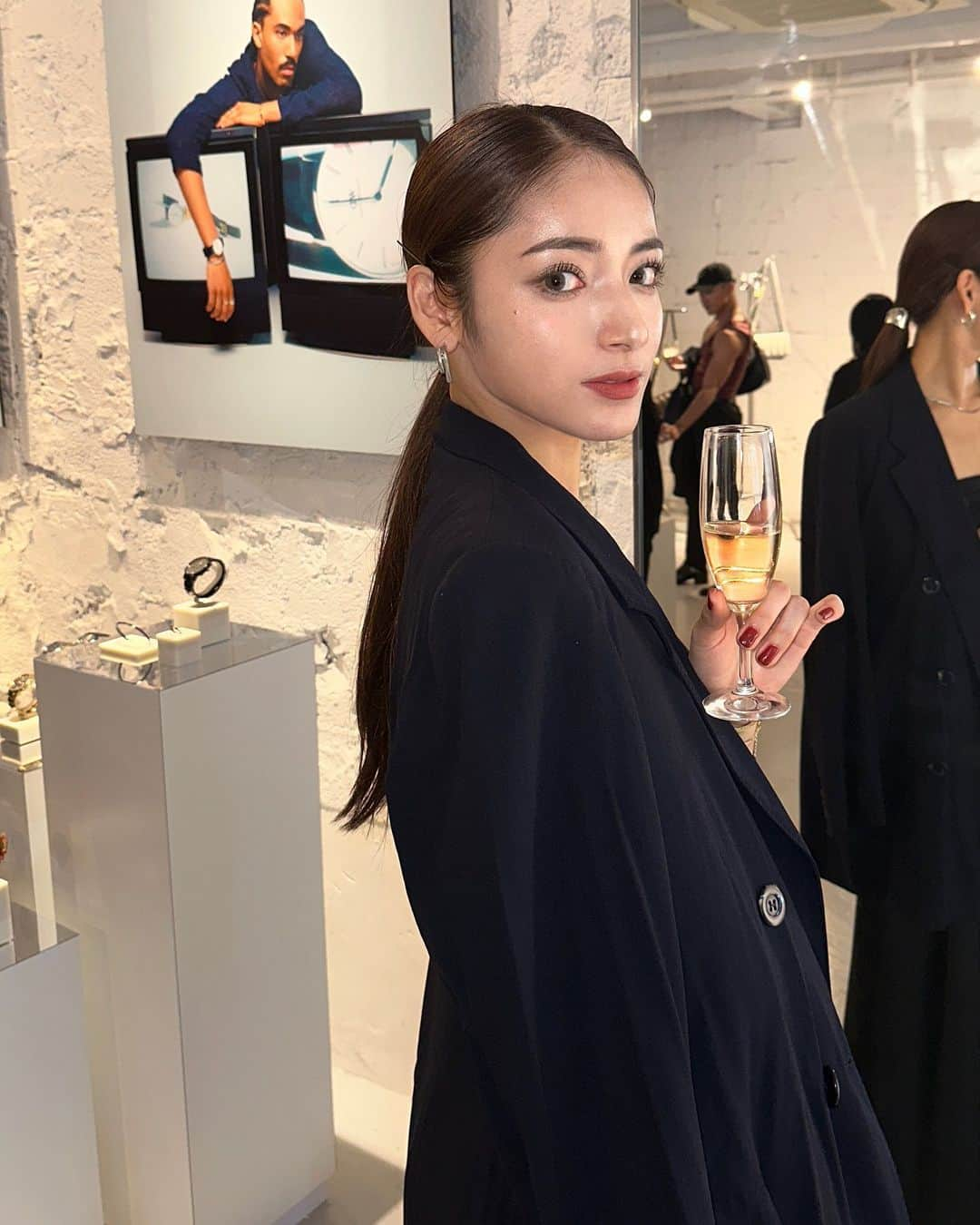 RAMIKAさんのインスタグラム写真 - (RAMIKAInstagram)「@danielwellington AW23 🕰️  AW23 コレクションのイベントに 行ってきました🥂 今回のイベントのタイトルが 『ITHROUGH THE SCREEN』 スクリーンからパワーが溢れ出すような 映像がとても印象的でした🌻  時計やアクセサリー以外にも バックやお洋服✨👜 どのスタイルの方でも幅広く 使いこなせるようなものばかり。 本当に素敵なコレクションでした🥰  #dwturns12 #danielwellington  #dw12周年  #aw23  #dw12  #dwthroughthescreen  #pr #yesdw」10月17日 21時00分 - __ramiiika