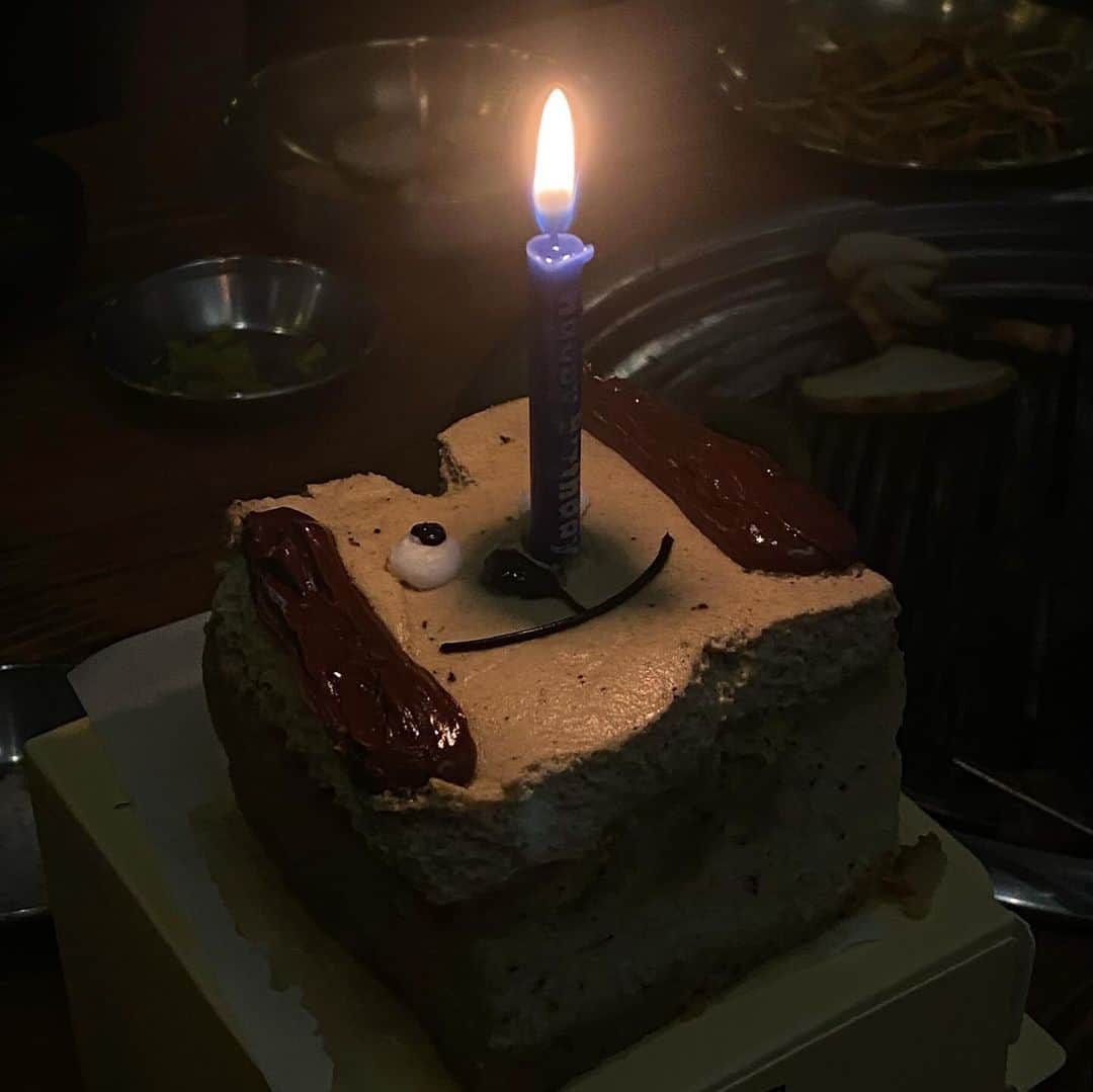 愛わなびのインスタグラム：「興味関心を満たし続けていきたいなと思う誕生日でした〜メッセージ下さった方ありがとうございます🎂」