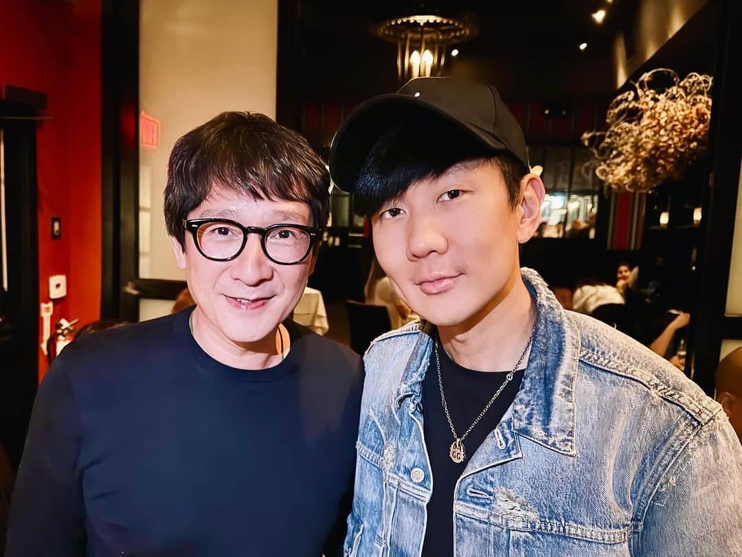 林俊傑のインスタグラム：「Great food, great company!」