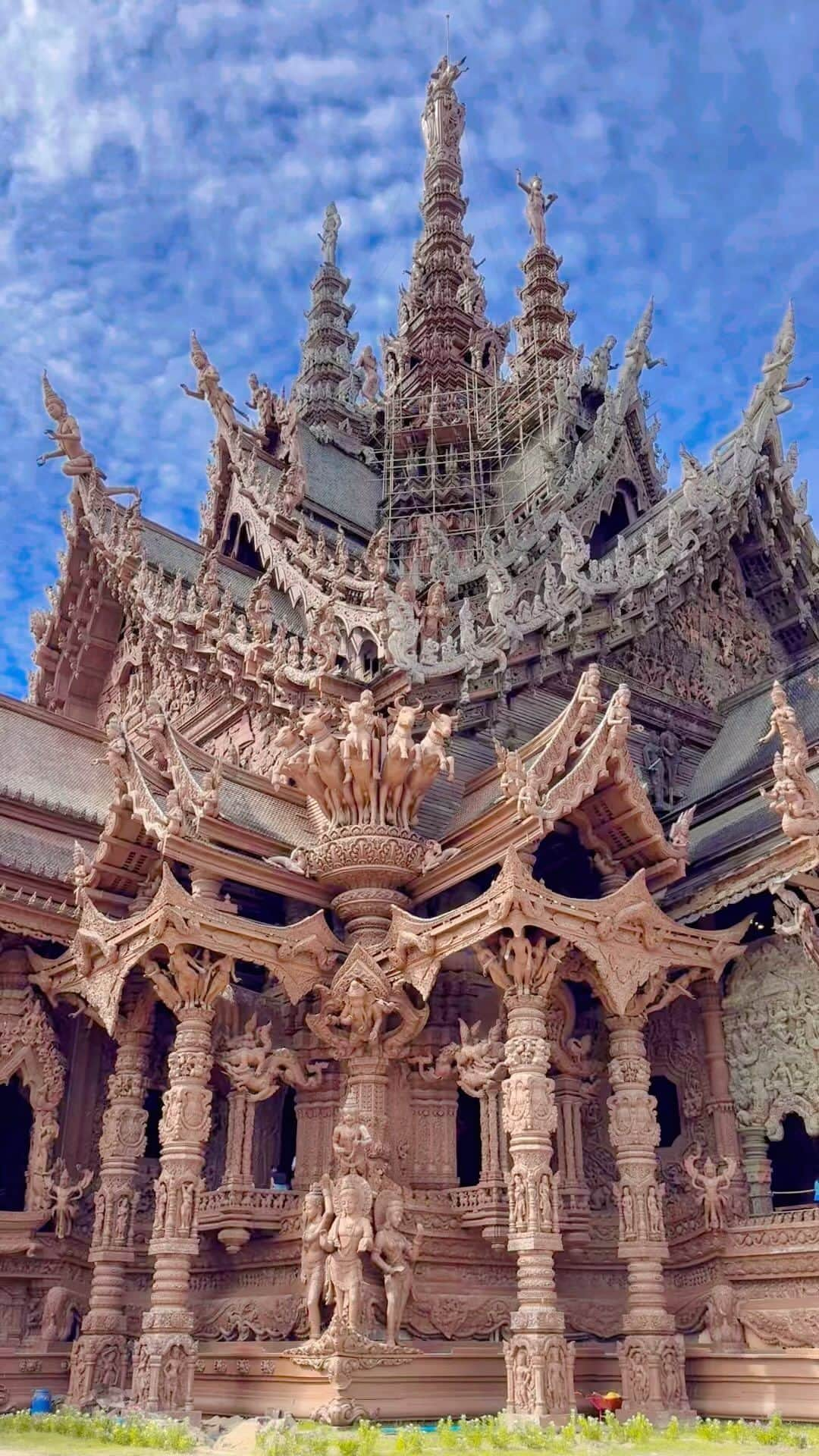 phantastic420のインスタグラム：「. #amagingthailand 🇹🇭 #ilovebangkok 🇹🇭 #ilovethailand 🇹🇭 #phantasticbangkok 🇹🇭 #phantasticthailand 🇹🇭 #สวัสดี 🙏#สวัสดีครับ 🙏🇹🇭」