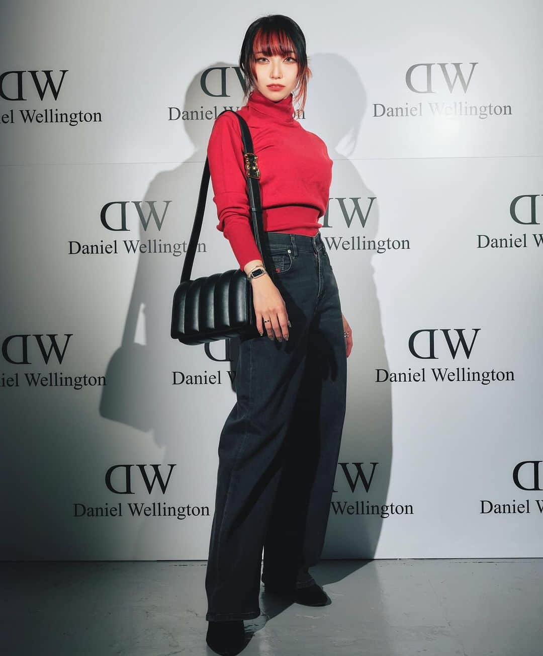 YU-KAのインスタグラム：「@danielwellington  12th anniversary party   LOOK BACK FOR SOMETHING NEW ファッションを楽しむこと 日常を楽しむこと 自分を表現すること。  今回アパレル展開もあり このバックも一目惚れ🧳  15%OFFクーポン:YUKA2309  https://jp.danielwellington.com/  #ダニエルウェリントン #DW12周年 #dwturns12 #コーデ紹介 #YESDW #DanielWellington #dwturns12 #DWThroughTheScreen #aw23」