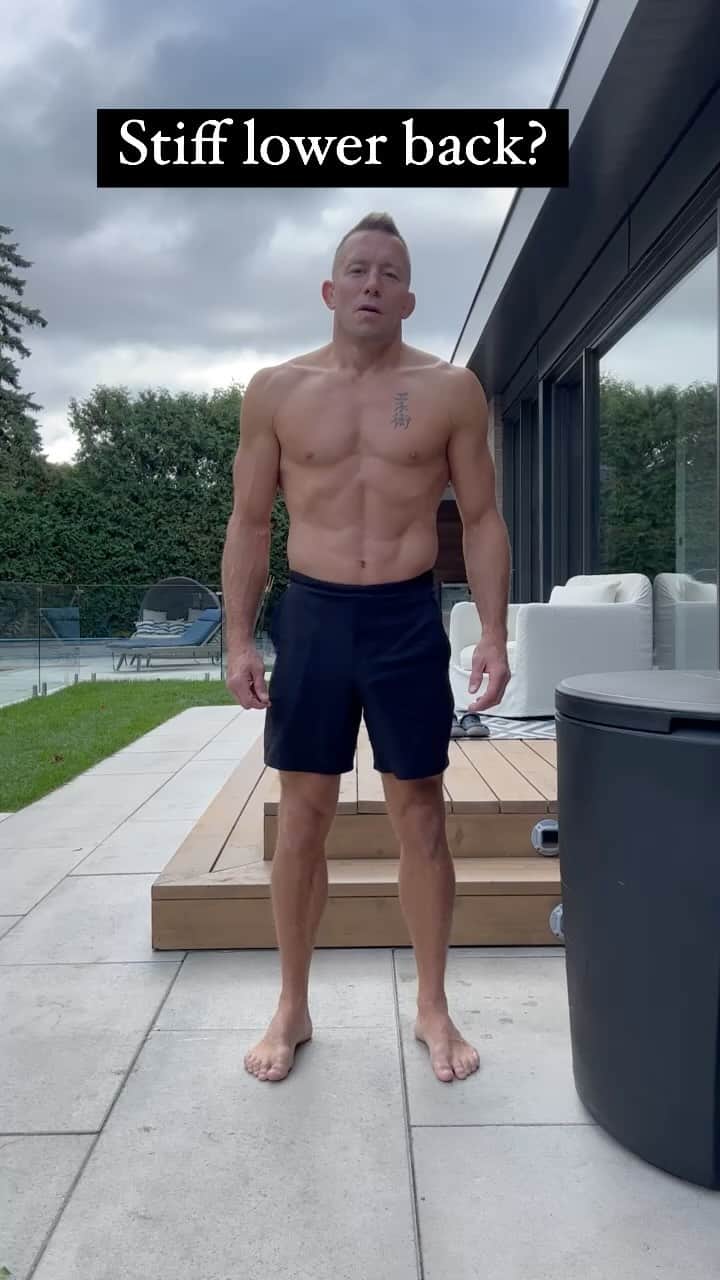 のインスタグラム：「This can be a very good exercise to do if you have a stiff lower back.」