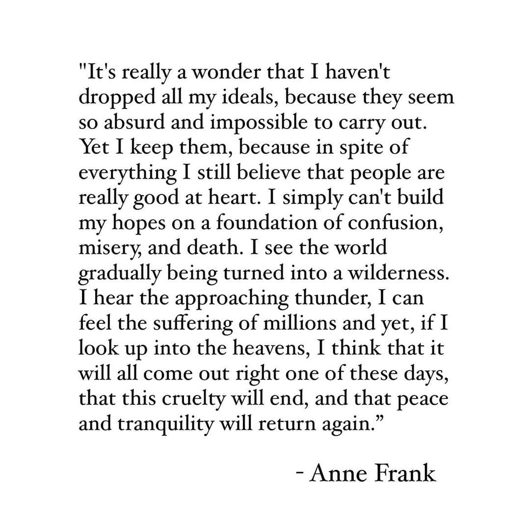 のインスタグラム：「Every year on Yom Kippur, I share the passage above from Anne Frank, which appears in the children’s service prayer book at our temple. This week, an Iranian follower sent it back to me. She said she screenshots it every year from my story. I have been trying to figure out what to say all week (or if I need to say anything more than what I said already) and finding this quote in my direct messages amongst all of the other horrific and confusing videos, articles and memes felt like a light. I have written out my thoughts more completely on my substack, if you would like to read them. The link is in my bio. But here’s one thing I have to offer that I think is important and brings me a small piece of comfort. I have been sharing my Jewish traditions to a diverse global audience for over 13 years. In all those years, I have received nothing but positive feedback. If that is because my audience is unique, than I am truly very very lucky. But I choose to believe that my audience is indicative of a larger truth. That most people are good at heart and want peace between us instead of at the expense of someone else. I am praying for the safety of Israeli and Palestinian people in the Middle East, and also for Jewish and Muslim people all around the world. I hope there exists a world where peace and tranquility is possible.」