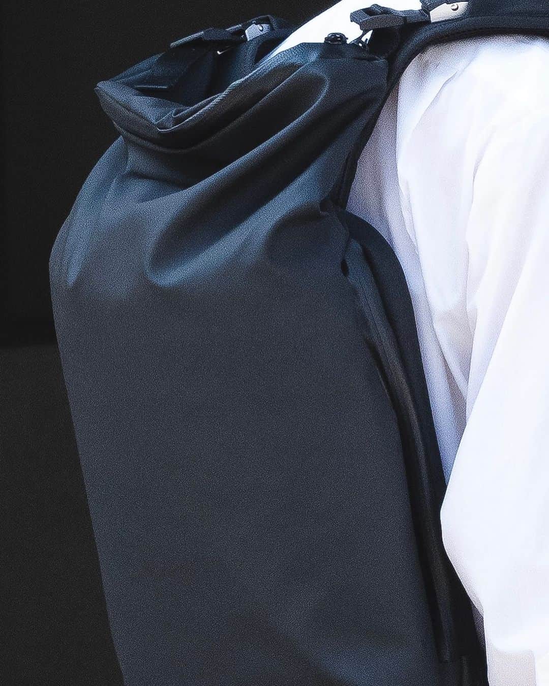 のインスタグラム：「The NILE S backpack from “The Next Generation Worker” editorial by sabukaru.  Production: @bianco_bianco_tokyo Creative Direction & Styling: @joey.g123  Production Assistant: @cauliflower.zip  Photographer: @_ryotaishii  Model: @ryuheichishima」