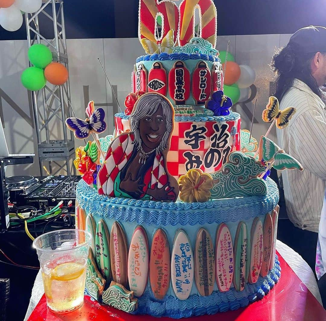 宇治田みのるのインスタグラム：「10/15(日) キラナガーデン豊洲 Minoru Ujita 60th Anniversary Fes  -1日限りのFine Night-  お祝いに来てくれた皆さん 出演者の皆さん、Fineモデルの皆さん、スタッフの皆さん、関わってくれた全ての皆さん… 本当にありがとうございました🙇‍♂️  想像を遥かに超える盛り上がりで 写真などが大量にありますので 徐々にご報告させて頂きます😅  先ずは御礼まで‼️皆んなありがとう😊」