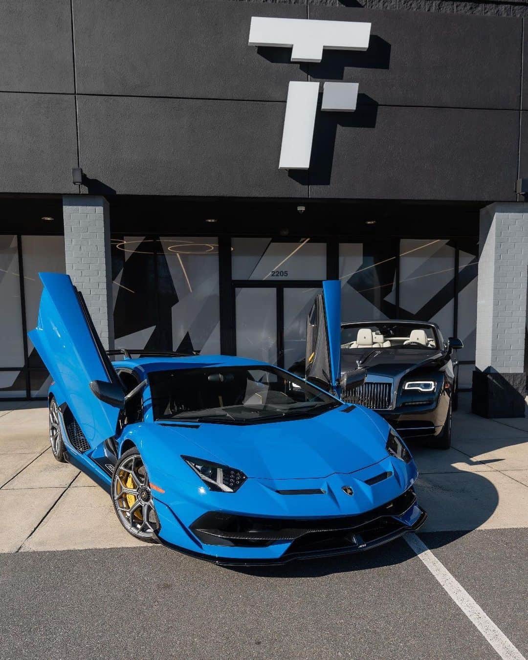 The Luxury Lifestyle Magazineのインスタグラム：「@tactical_fleet - The most prestigious collection of exotic supercars 🏎💨」