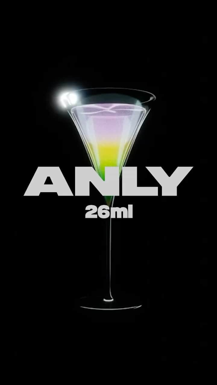 Anlyのインスタグラム：「🍸10.18 Anly 5th Album『26ml』🍸  ▶︎STAY WITH ME  優しい秋の風が吹き渡るようなラブソング "あなたの瞳の奥は故郷の空のように広い"っていう歌詞がお気に入りです🍸 THE CHARM PARKさんにアレンジして頂きました チャームさんのファンなので夢のようでした...  🍸カクテルイメージは『期待に胸を膨らませる夢見る乙女』という意味のある"スプリングオペラ"3色のグラデーションにときめきます🌸  CG designed by @watakemi725   ====  1.TAKE OFF 2.EYE 3.Sunday Afternoon Blues – Anly & Rei 4.好きにしなよ 5.Dear 6.58 to 246 7.Round & Round 8.ジントニック 9.Message in the bottle 10. オレンジカラー 11.STAY WITH ME 12.点滅〜Green Light〜  — 初回生産限定盤DVD収録内容 —  ●Anly『“Loop Around the World”〜TRACK4 / QUARTER TOUR〜』@EX THEATER ROPPONGI(2022/12/1) ・VOLTAGE ・カラノココロ  ●Anly One Man Live『A.L.I.V.E』＠LINE CUBE SHIBUYA(2023/7/1) ・TAKE OFF ・Rainbow ・Round & Round ・Sleep    Anly “26ml” Tour 2023-2024 【2023年】 10月15日(日)沖縄 桜坂 セントラル　　 OPEN 16:30 / START 17:00 10月20日(金)宮城 仙台 MACANA　　 OPEN 18:30 / START 19:00 10月22日(日)福岡 福岡 LIVEHOUSE CB　　 OPEN 16:30 / START 17:00 11月5日(日)石川 金沢 vanvanV4　　 OPEN 16:30 / START 17:00 11月11日(土)愛知 名古屋 新栄Shangri-La　　 OPEN 16:30 / START 17:00 11月19日(日)北海道 札幌 PLANT　　  OPEN 16:30 / START 17:00 11月25日(土)広島 広島 SIX One Live STAR　　 OPEN 16:30 / START 17:00 11月26日(日)香川 高松 TOONICE OPEN 16:30 / START 17:00  【2024年】 1月27日(土)大阪 BIGCAT　　 OPEN 16:30 / START 17:30 1月28日(日)東京 EX THEATER ROPPONGI　　 OPEN 16:30 / START 17:30   沖縄〜香川 8公演　ループペダルセット 東京・大阪 2公演　バンドセット(予定)」