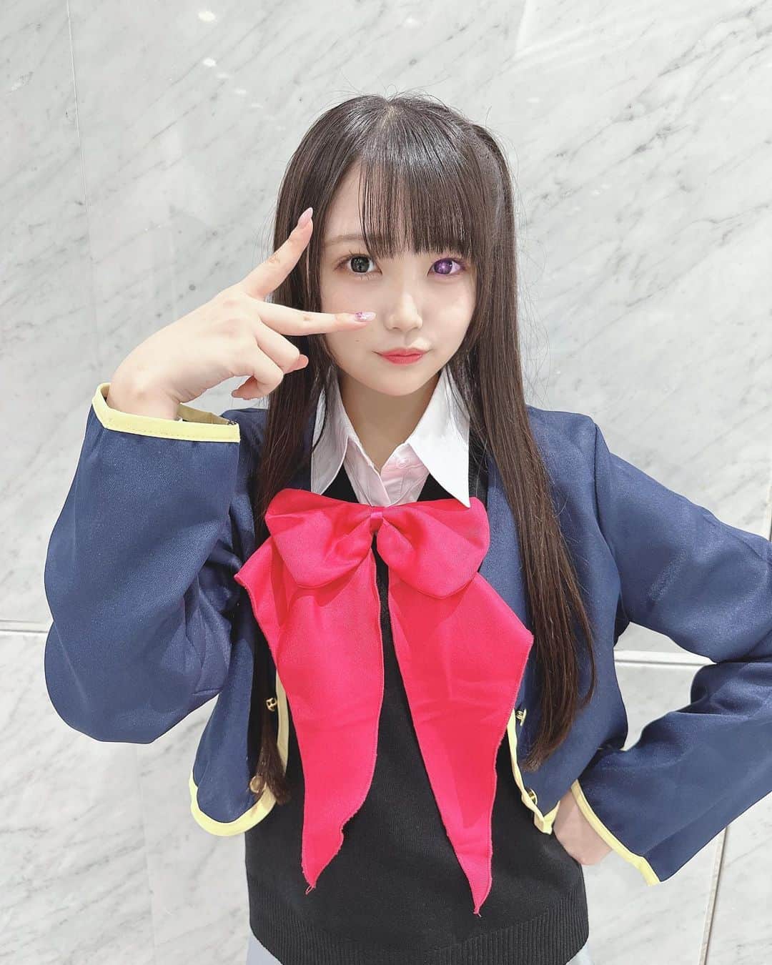 佐藤美波のインスタグラム：「🩷  ルビーを隠したこの瞼♡   #推しの子 #コスプレ #アイドル #idol」