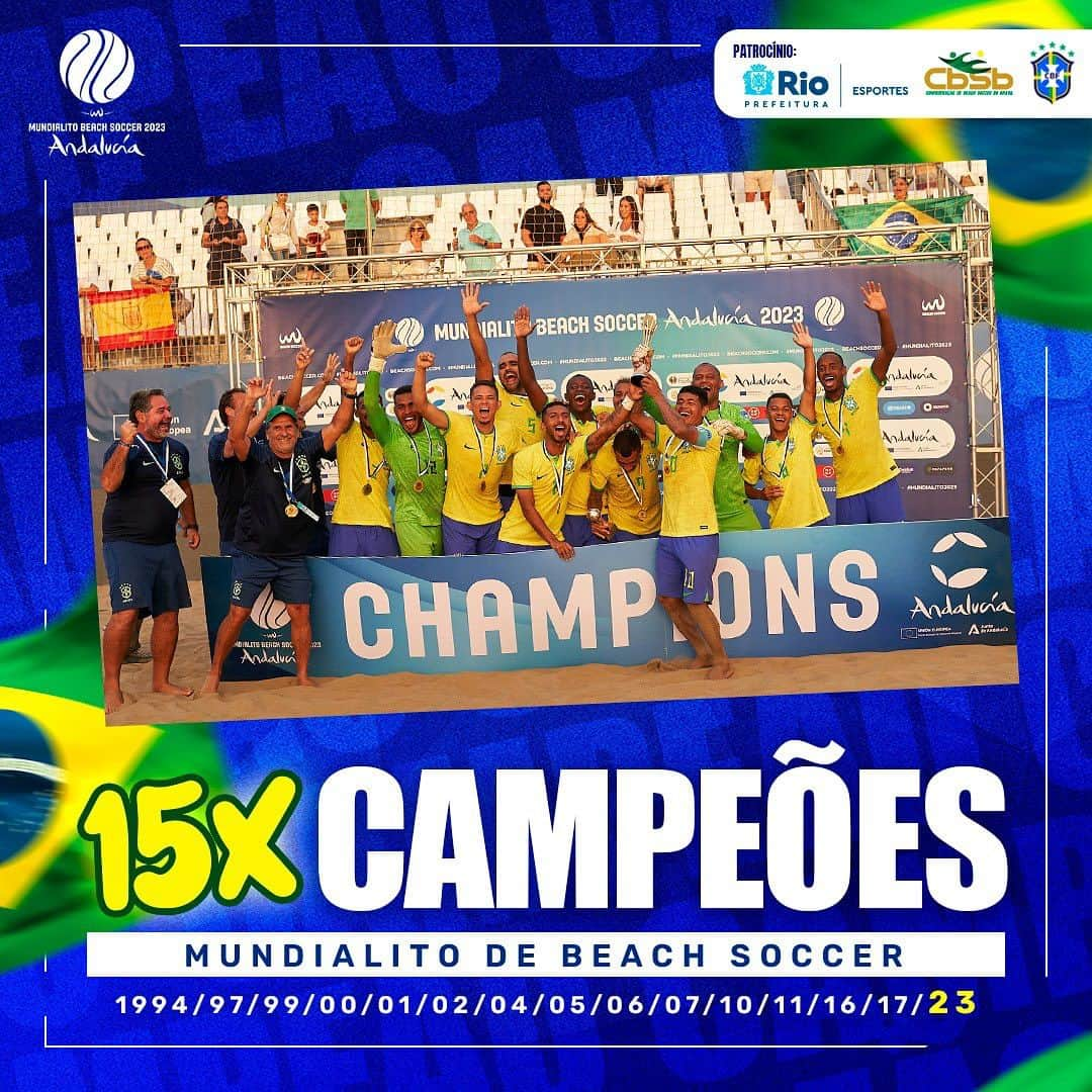 サッカー ブラジル代表チームさんのインスタグラム写真 - (サッカー ブラジル代表チームInstagram)「É CAMPEÃO!! 🏆🇧🇷⚽️🏖️  O Brasil conquistou o título do Mundialito de Andaluzia-ESP, neste domingo (15), ao derrotar a Espanha por 7 a 6, na última rodada, e terminar a competição invicto com 3 vitórias em 3 jogos. 👏👏👏  O atacante @r9_rodrigo foi o nome do jogo com 3 gols - incluindo o que deu o título nos segundos finais - e ainda levou os prêmios individuais de MVP e artilheiro da competição, com 7 gols.   @catarino_oficial (2x), @edsonhulk94 e @mauriiciinho_10 fizeram os outros gols brazucas.  Foi o 15º título da seleção brasileira de beach soccer no Mundialito, um dos torneios mais tradicionais do beach soccer mundial! ✌️  🇧🇷 A Seleção Brasileira de Beach Soccer tem patrocínio da Secretaria Municipal de Esportes do Rio de Janeiro para o Mundialito de Beach Soccer - Andaluzia 2023, incluindo o período de preparação na cidade de Torrox, na província de Málaga. 🤝  #cbsb #riodejaneiro #smel #cbf #seleçãobrasileira #beachsoccer #brbeachsoccer #mundialito2023」10月16日 8時40分 - cbf_futebol