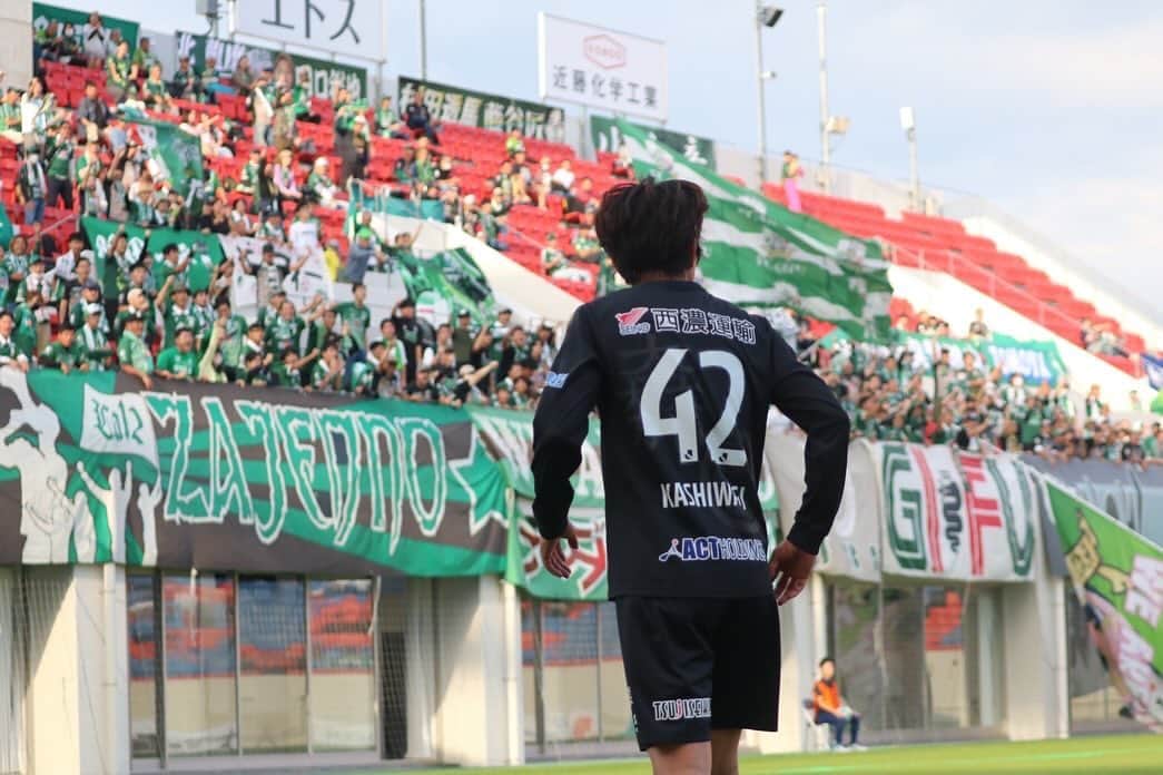 柏木陽介さんのインスタグラム写真 - (柏木陽介Instagram)「みんなで顔あげてやっていこう。  まとまって。  楽しんで。  応援ありがとうございました。  #FC岐阜」10月16日 8時57分 - yosuke_kashiwagi