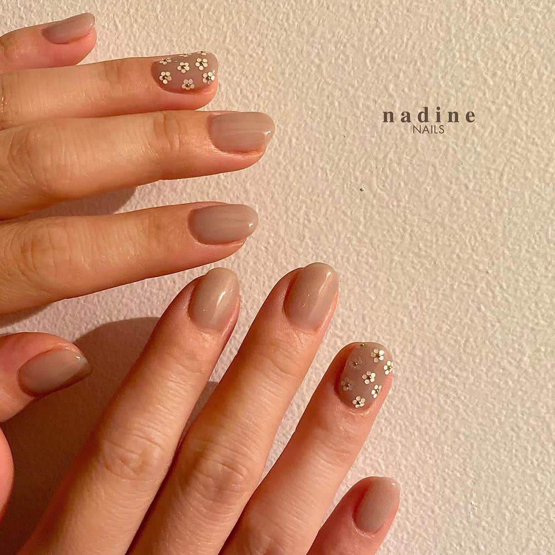 nadineNAILSのインスタグラム