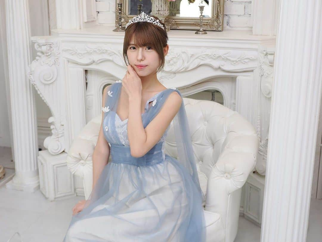 一瀬優美さんのインスタグラム写真 - (一瀬優美Instagram)「ブルードレスです👗✨  #ポートレート #ポートレート撮影 #撮影会 #撮影会モデル #カメラマンさんと繋がりたい #撮影会モデルしてます  #ドレス撮影会」10月16日 9時53分 - yuumi_ichinose