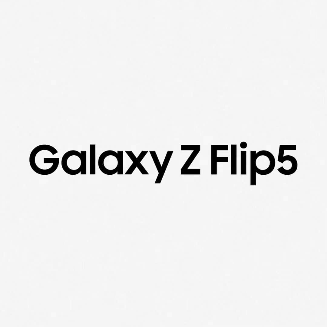 Samsung Mobileのインスタグラム：「From Mint and Graphite to Cream and Lavender, the #GalaxyZFlip5 empowers you to express your individuality with unrivaled style.」