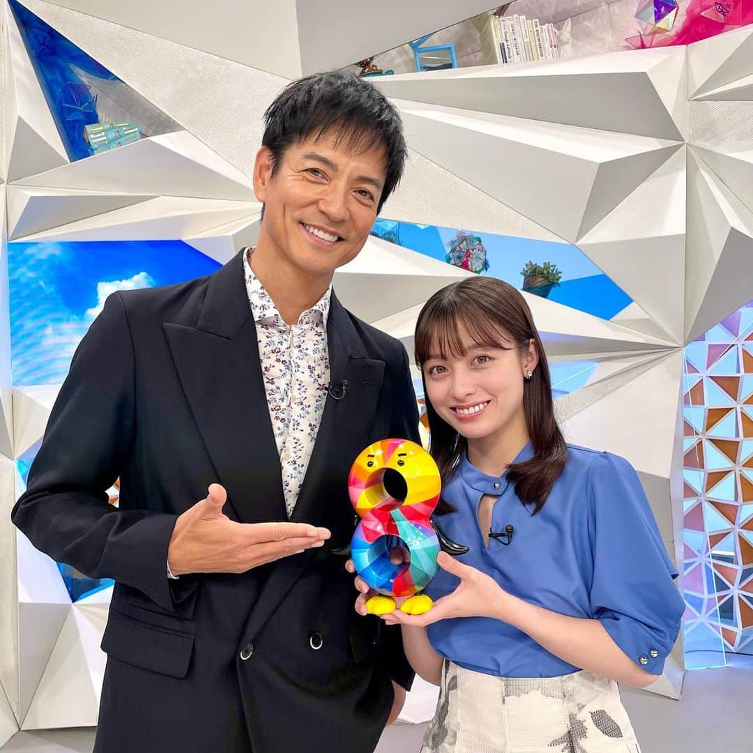 フジテレビ「めざまし8」さんのインスタグラム写真 - (フジテレビ「めざまし8」Instagram)「. きょうのゲスト👮‍♀️  新月10ドラマ「トクメイ！警視庁特別会計係」より #橋本環奈 さん #沢村一樹 さんが生出演✨ 写真撮影でも #くらもん と一緒に手を振ってくれたお二人👋🏻 楽しく和やかな撮影現場の雰囲気が伝わってきました☺️  #トクメイ は今夜10時スタートです🔶  #めざまし8」10月16日 11時02分 - mezamashi8.tv