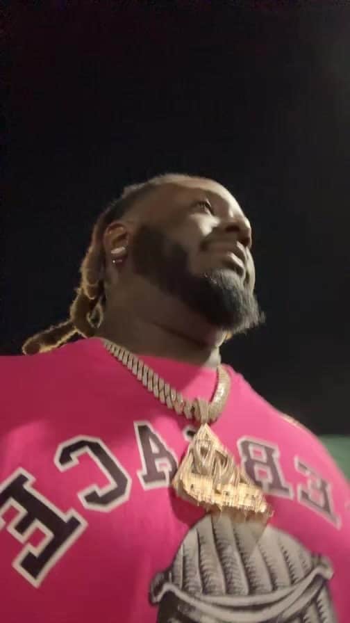 T-ペインのインスタグラム：「Slauson Super Mall “Baby Got Brap” music video shoot」