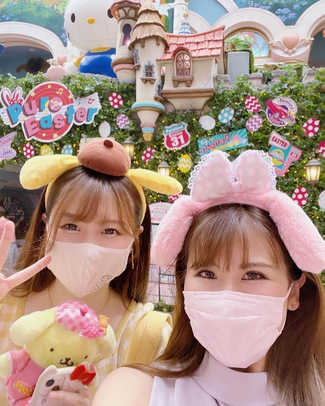 鈴乃八雲さんのインスタグラム写真 - (鈴乃八雲Instagram)「昨年ぽっちゃんとピューロ楽しかった🥰 2人とも#推し と #グリーティング　できた日😍💕 ピューロ行きたいなぁ🥺💓  #マイメロ  #ピューロランド #ピューロ　#puroland #puro  #ポムポムプリン #pompompurin #プリン　#purin #mymelody  #kawaii #cawaii #cute #pretty #可愛い　#かわいい　#可愛 #可愛い物が好き #マイメロディ  #sanrio #sanriocharacters #sanriojapan #sanriolover #サンリオ #サンリオ好きな人と繋がりたい #サンリオキャラクターズ #サンリオ好き #サンリオキャラクターズ」10月16日 13時05分 - yakumo_suzuno