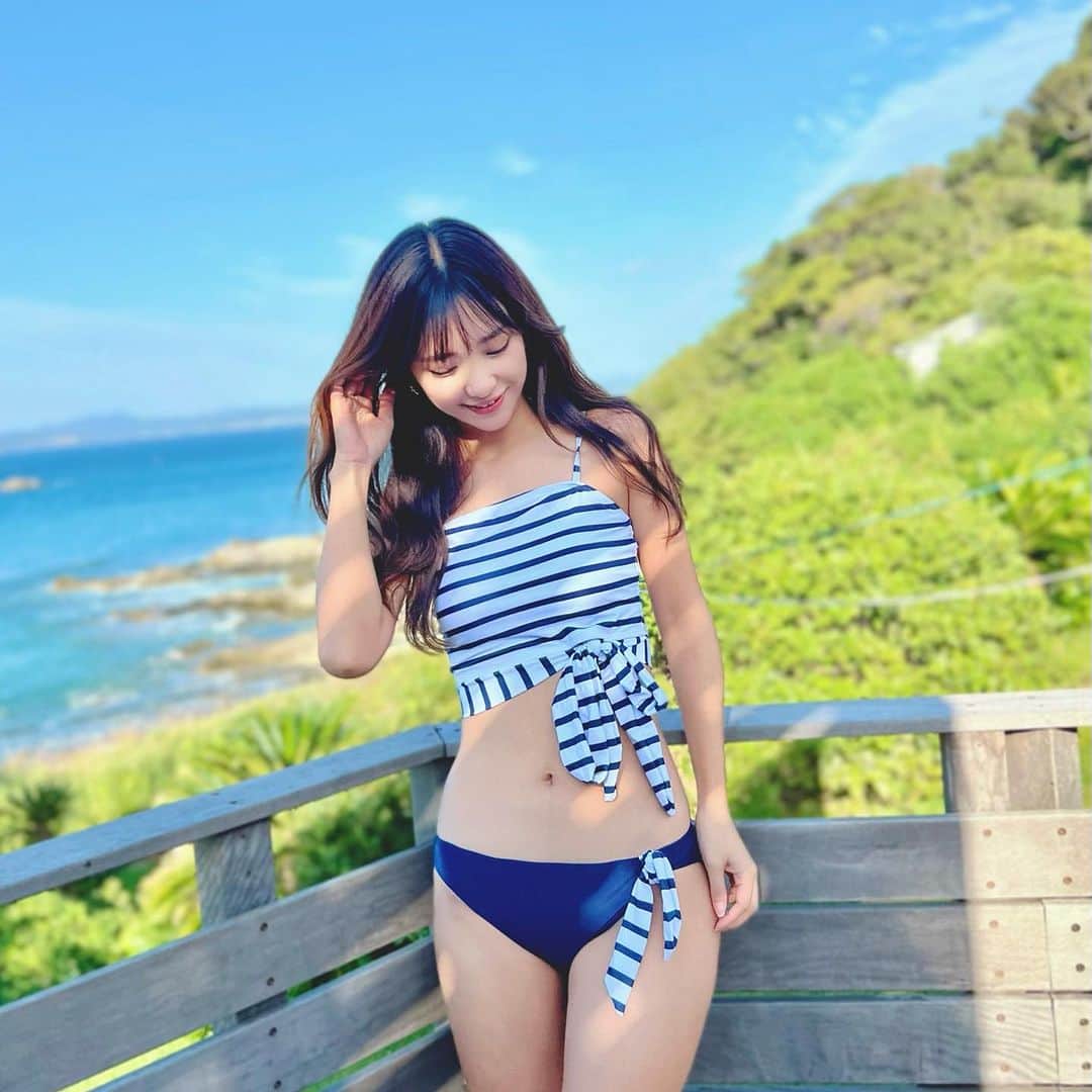 西村いちかのインスタグラム：「最近ヒョロヒョロすぎるなと思ってデブ活してたらあっという間に肉付きが良くなった私です😇  こないだのサウナは新しい水着✨ @seollem.official   下のリボン逆に付けちゃってたのが悔やまれる🤣  露出少ないからサウナに集中できるしウエスト綺麗に見える丈感がお気に入りです🧘‍♀️ あとパッドがすごくしっかりしてて変えなくても良かったのは本当にありがたかった🥹👏  めちゃくちゃ可愛い水着たくさんあるから見てみて🥹🩵  また早く着る機会作りたいなぁ☺️  #sauna #サウナ #サウナ女子 #サウナイキタイ #水着 #体型カバー #水着コーデ #swimwear」