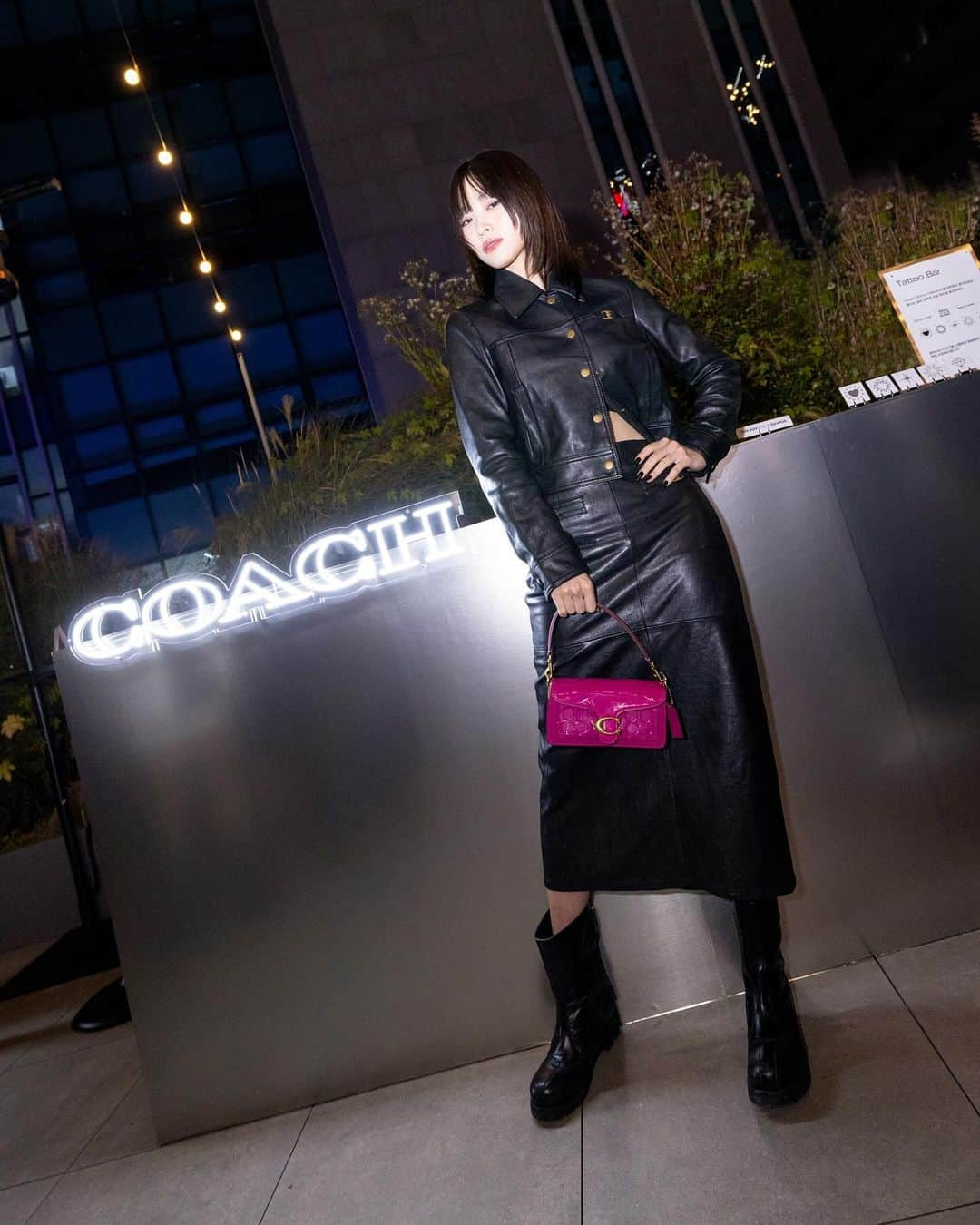 ITZYさんのインスタグラム写真 - (ITZYInstagram)「Wear Your Shine  자신을 당당하게 표현하는 모든 MIDZY들을 응원해❤️  @coach  #CoachNY #CoachKorea #WearYourShine #couragetobereal」10月16日 14時26分 - itzy.all.in.us