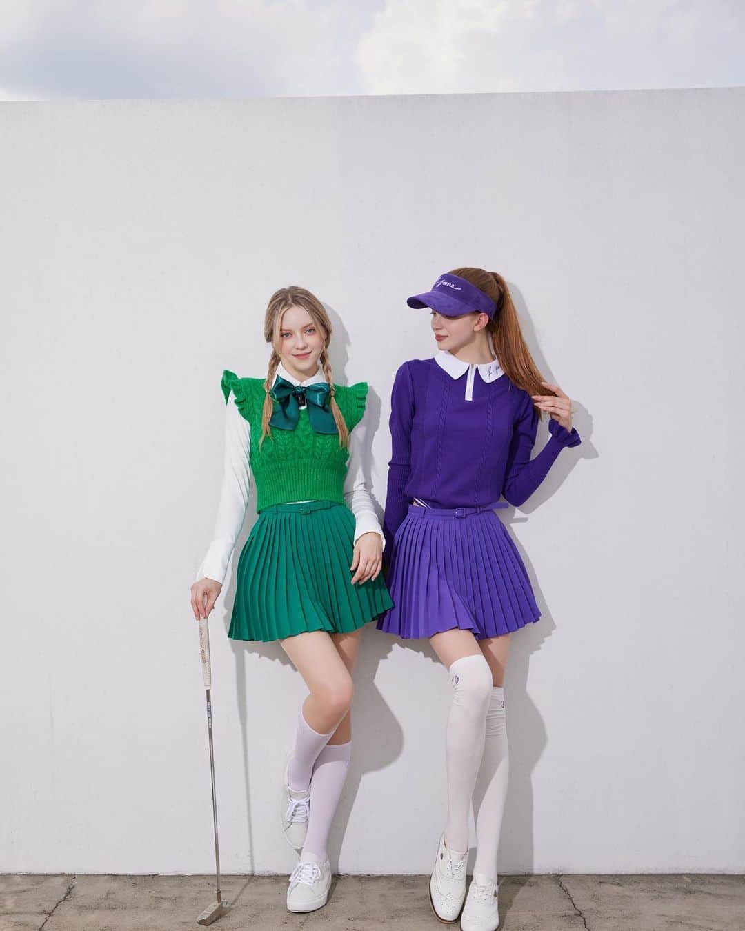 J.JANE JAPANさんのインスタグラム写真 - (J.JANE JAPANInstagram)「.  ニットベストが着たくなる この季節にぴったりのアイテムをご紹介✨  着るだけで鮮やかなGreen color 💚 今季、 海外でもグリーンのアイテムは 注目されているカラーです✨  ●Frill knit vest ¥21,000（tax in）  ●Bottom  Unbalanced Pleats Skirt(Green) ¥29,800（tax in）  🇯🇵 https://www.j-jane.jp/  ⋱⋰ ⋱⋰ ⋱⋰ ⋱⋰ ⋱⋰ ⋱⋰ ⋱⋰  #韓国ゴルフウェア#ゴルフウェア#ゴルフウェアレディース #可愛いゴルフウェア#j_jane#ゴルフウェアセレクトショップ #人気ゴルフウェア #ゴルフ女子#ゴルフ女子コーデ」10月16日 14時37分 - j.jane_japan