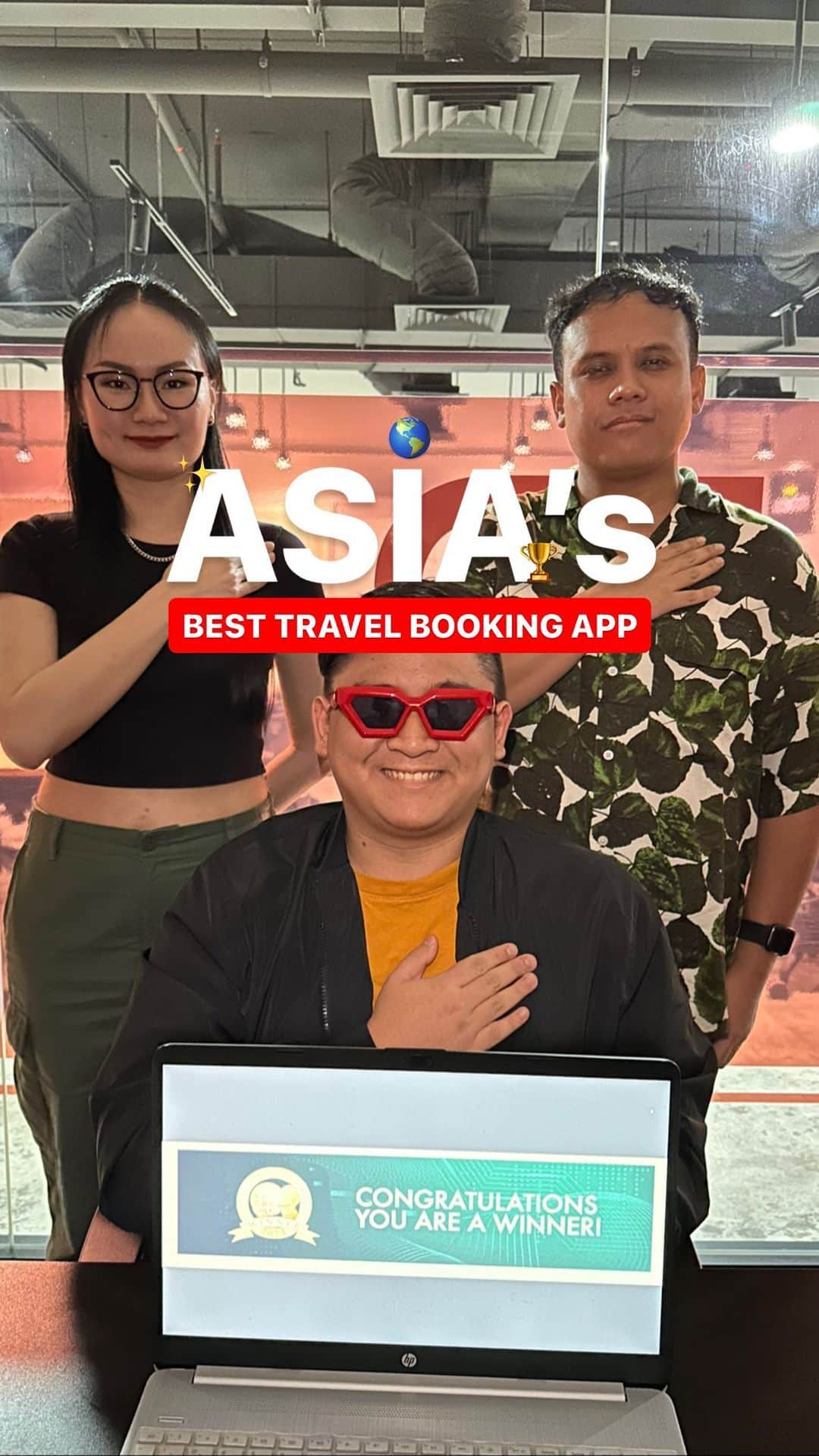 エアアジアのインスタグラム：「🏆 What an amazing journey! We won not just one but two awards this year!  We’re thrilled to have won the World Travel Tech Awards of Asia’s Best Travel Booking App and we couldn’t have achieved this without your votes! ✨   Your support MOVEs us to keep innovating and delivering the best travel experiences. Here’s to more adventures! 🌟  #airasiasuperapp #onestoptravelsuperapp #worldtraveltechawards #asiasbesttravelbookingapp」