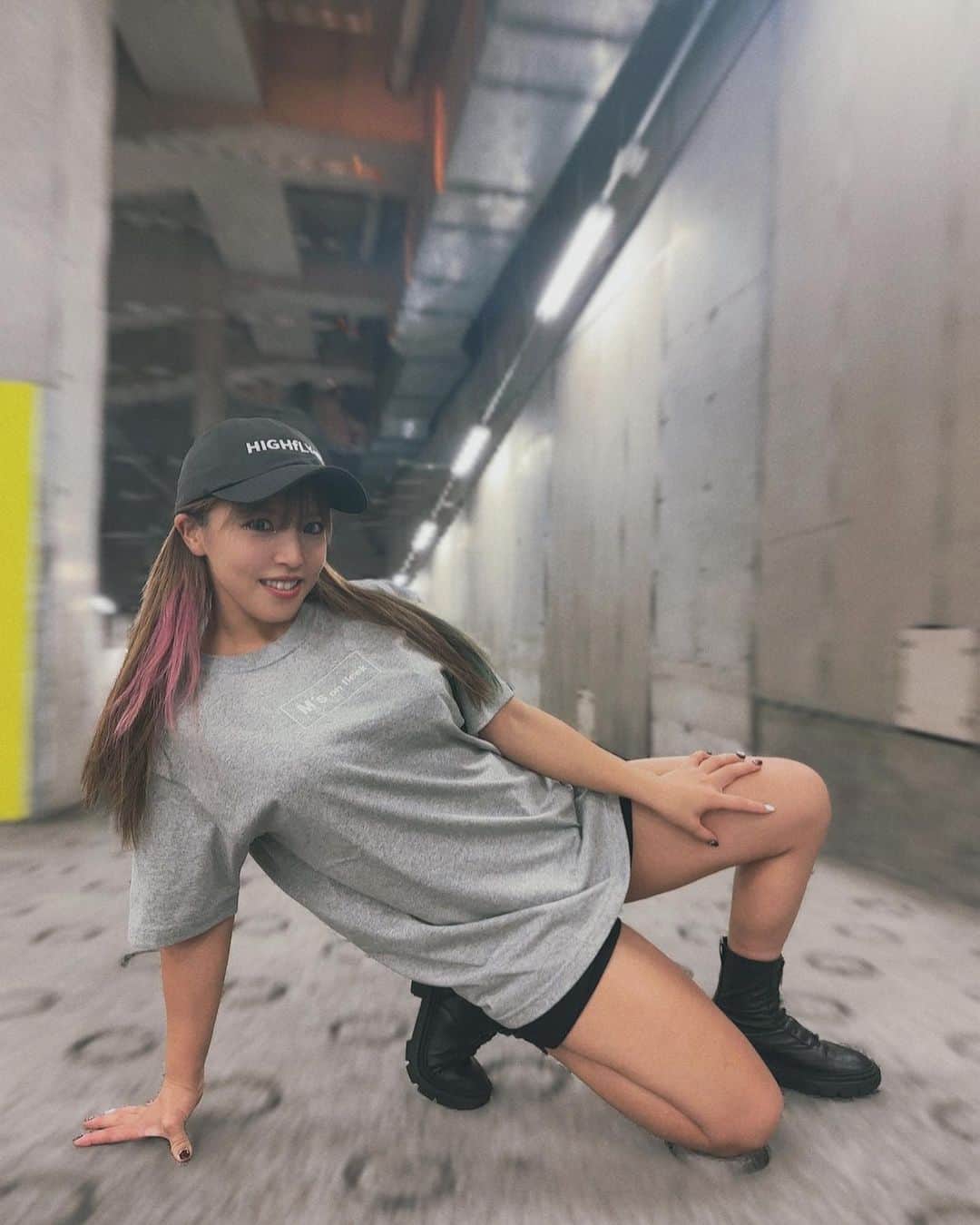 白川未奈のインスタグラム：「しばらくロング楽しみまぁす🙋‍♀️  #STARDOM #MinaShirakawa #longhair #beauty」