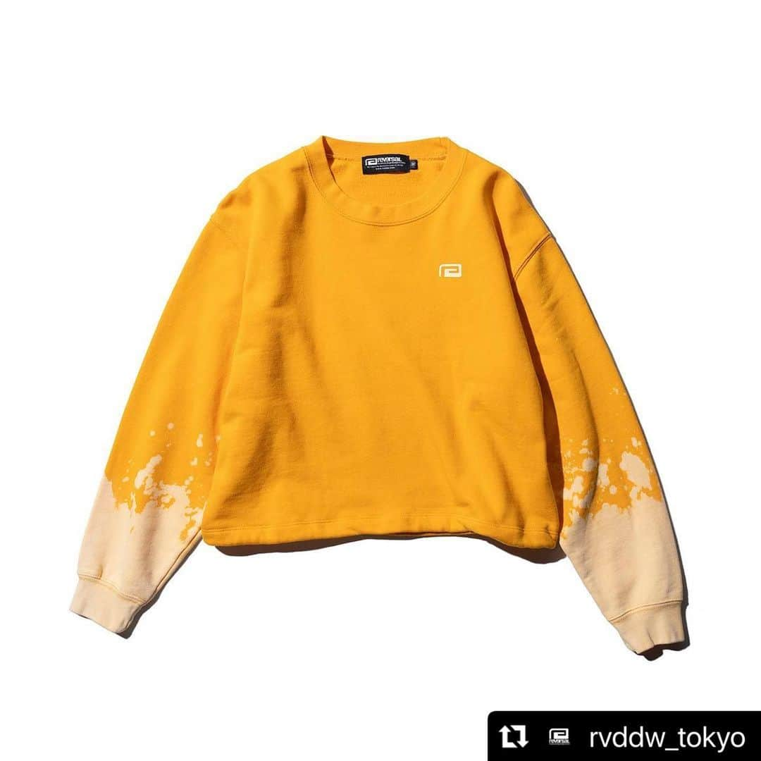 杉山しずかさんのインスタグラム写真 - (杉山しずかInstagram)「#Repost @rvddw_tokyo with @use.repost ・・・ BLEACH CROPPED SWEAT TOP  トレンド感のあるクロップド丈のスウェットトップ。裾のドローコードでフィット感や丈が変えられるので、スタイリングの幅も広がると共にばたつき、ずり上がりを抑え、ワークアウトの邪魔をしません。  ライトオレンジとライトピンクは袖にブリーチ加工を採用しました。」10月16日 15時45分 - shizukasugiyama0211