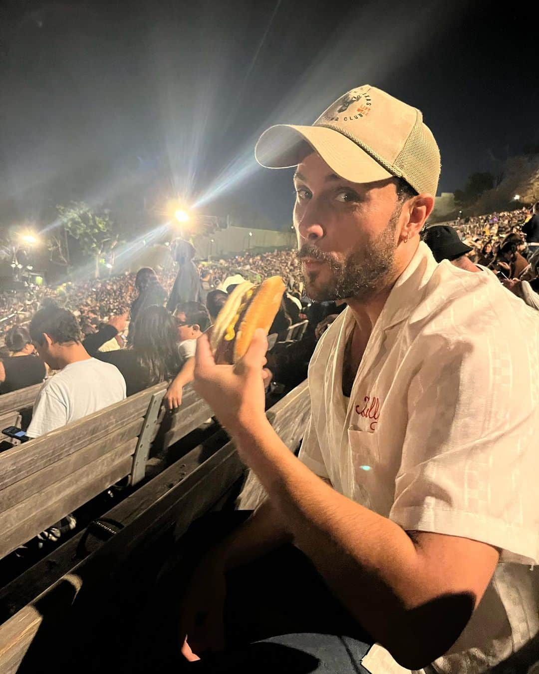 ジャック・ファライーさんのインスタグラム写真 - (ジャック・ファライーInstagram)「Triptych of pleasure at the death cab/ postal service show. Or as i heard a 9 year old shout at his parents: “we’re going to see the mailmen?!”」10月17日 2時39分 - jackfalahee