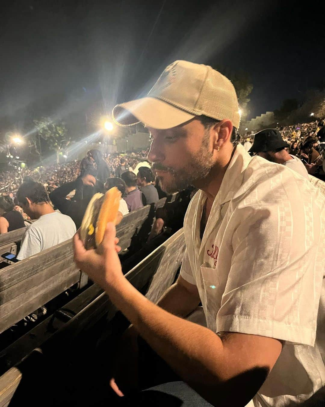 ジャック・ファライーさんのインスタグラム写真 - (ジャック・ファライーInstagram)「Triptych of pleasure at the death cab/ postal service show. Or as i heard a 9 year old shout at his parents: “we’re going to see the mailmen?!”」10月17日 2時39分 - jackfalahee