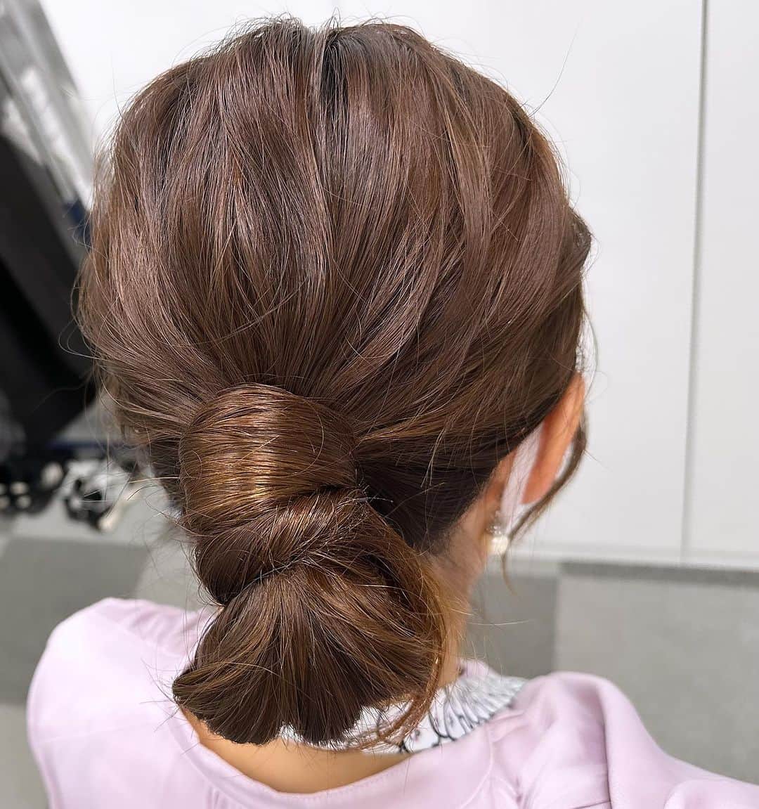 倉野麻里のインスタグラム：「🍡hair style💕 今日もプラス9見てくださった方、ありがとうございました。  #お団子ヘア #プラス9」