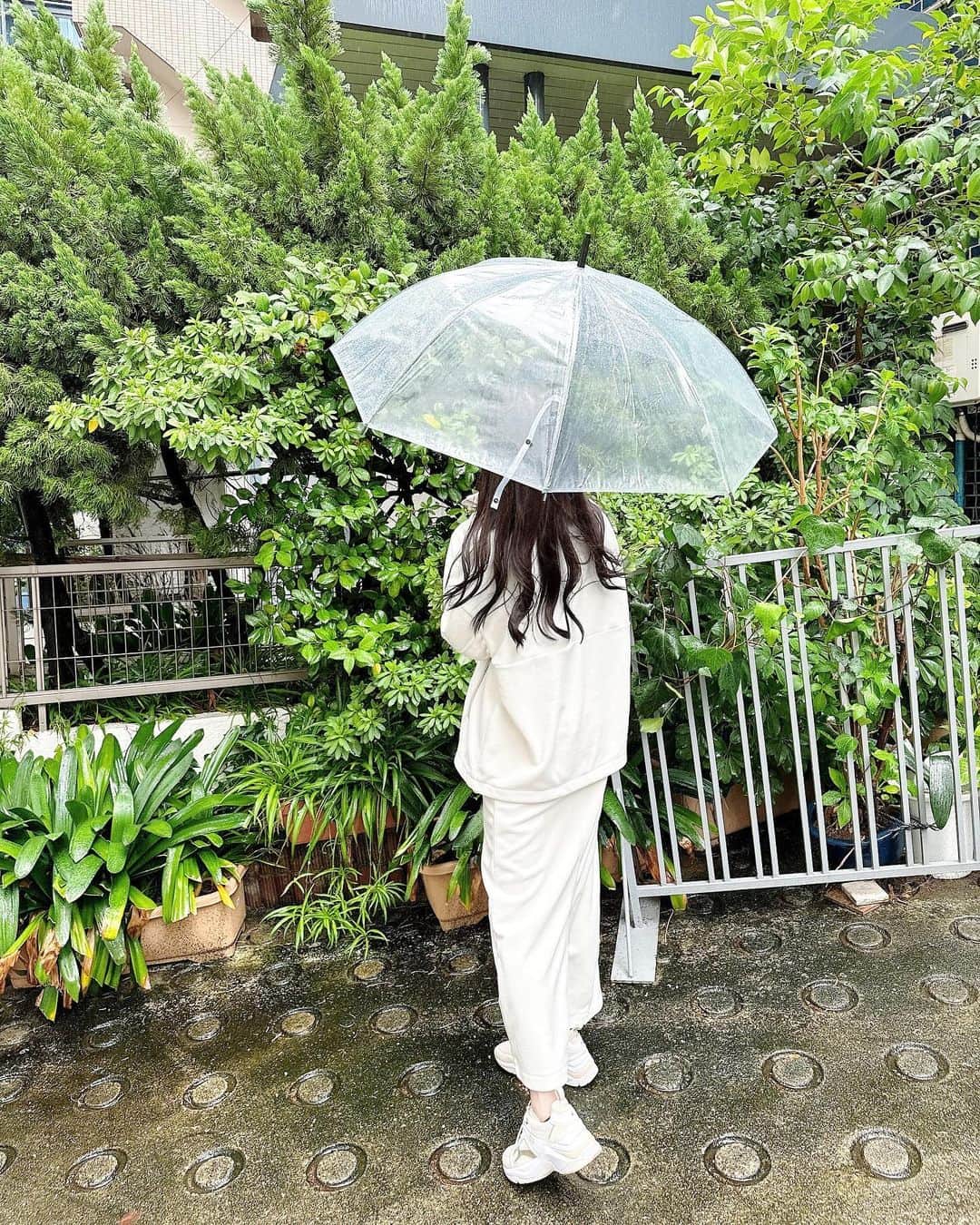 飯野雅さんのインスタグラム写真 - (飯野雅Instagram)「寒い日には冬を早く感じたくて冬装備してみてる❄️」10月16日 17時47分 - biichan_