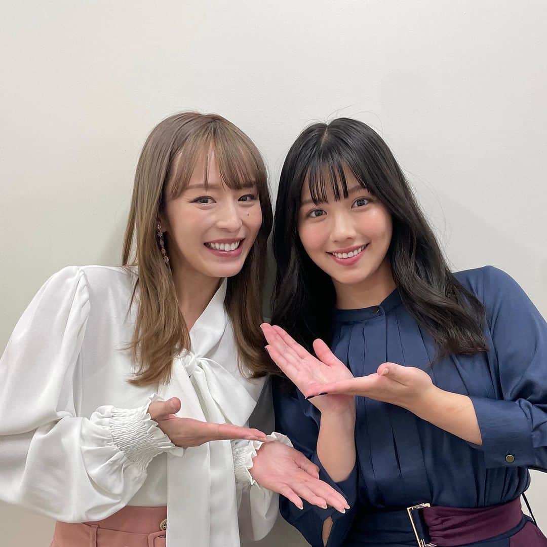 渡邉美穂さんのインスタグラム写真 - (渡邉美穂Instagram)「朗読劇『Nのために』📚 杉下希美役で出演させていただきました。  朗読劇はあまり経験がなかったけれど、すごく楽しかったなぁ！ 素敵な作品に参加できて良かったです。  お写真は平野綾さんと☺️ ドラマ『声春っ！』ぶりでした。 ありがとうございました！  #Nのために」10月16日 18時02分 - mihowatanabe_