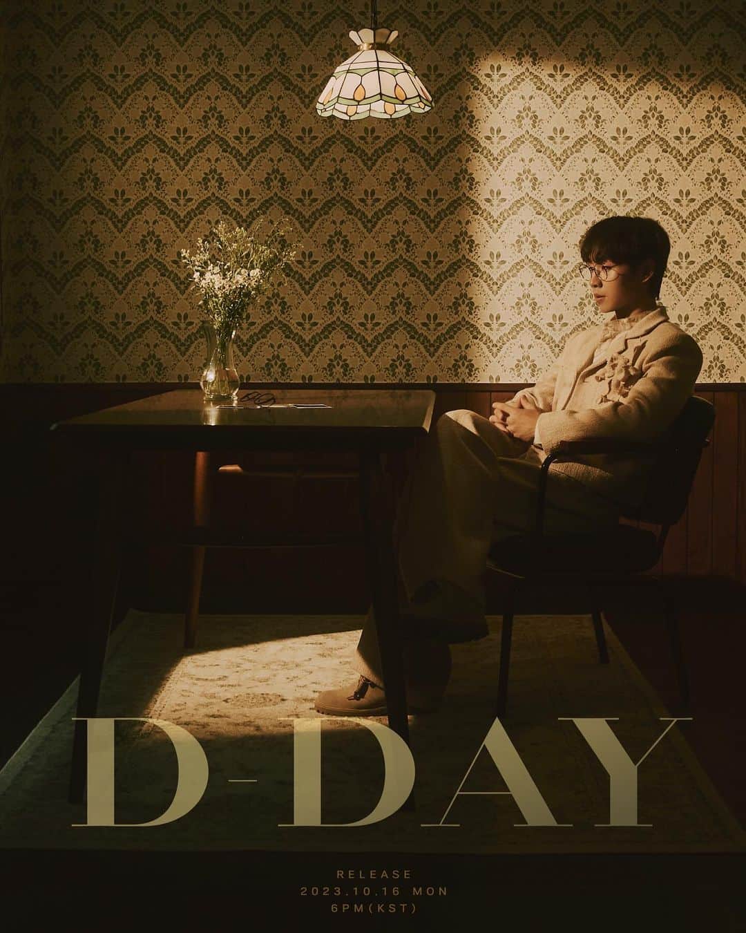 イ・ソクフンのインスタグラム：「이제 여러분겁니다. 편하게 들어주세요. ⠀」