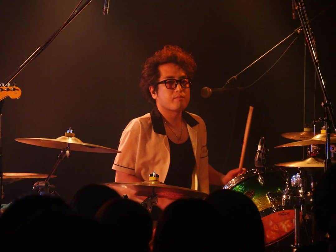 SAKANAMONのインスタグラム：「SAKANAMON 15th ANNIVERSARY LIVE TOUR "真向"  2023.10.08 福岡:INSA   #sakanamon」