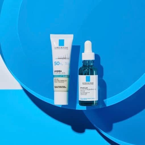 LA ROCHE-POSAY JAPAN ラロッシュポゼさんのインスタグラム写真 - (LA ROCHE-POSAY JAPAN ラロッシュポゼInstagram)「【公式オンライン限定！定期便に新規お申し込みでポーチプレゼント🌿✨】  いつも#ラロポ をご愛用いただきありがとうございます🙇‍♀️💗  ベストコスメ163冠受賞*1のトーンアップUV✨ 去年の3月発売以降、多くのお客様にご愛用頂いている角質ケア美容液💙  今なら定期入会で大人気の洗顔料 ラ ロッシュ ポゼ オリジナル20周年記念ポーチをプレゼント*2🎁  ・・・・・・・・・・・・・・・・・・・・・・・ ▶︎キャンペーン詳細  期間：10/13(金)10:00～11/10(金)09:59 トーンアップUVまたは角質ケア美容液の定期便に新規お申し込みで、20周年記念ポーチプレゼント*2❣️ ・・・・・・・・・・・・・・・・・・・・・・・  ぜひ、このお得な機会にお試しください💁‍♀️✨  --------------------- ■UVイデア XL プロテクション トーンアップ ■エファクラ ピールケア セラム ---------------------  *1 2018年3月～2023年6月まで。美容誌、ファッション誌などの受賞数。 *2 初回お届け時のみプレゼント  ＊＊＊＊＊＊＊＊＊＊＊＊＊＊＊ ラ ロッシュ ポゼ 化粧品空き容器を、全国のロフト店舗*( ラ ロッシュ ポゼ販売店舗)にて回収しています。 是非、使用済みの製品をお持ちください。 ＊後楽園ロフト東京ドームシティラクーア店、堺ロフトを除く。 ＊ターマルウォーター/セロザンク/アンテリオスＵＶプロテクションミストは回収製品除外です。  #ラロッシュポゼ #larocheposay #うるおい #トーンアップ下地 #バリアトーンアップUV #UVイデアXLプロテクショントーンアップ #紫外線 #紫外線ケア #トーンアップ #美肌 #美肌ケア #透明感 #紫外線対策 #下地 #敏感肌 #敏感肌用 #潤い肌 #ツヤ肌 #スキンケア好きさんと繋がりたい #コスメ好きさんと繋がりたい #角質ケア #エファクラピールケアセラム #美容液 #角質ケア美容液 #ピーリング #トーンアップUV #スキンケアマニア #日焼け止め #日焼け止め下地」10月16日 18時09分 - larocheposayjp