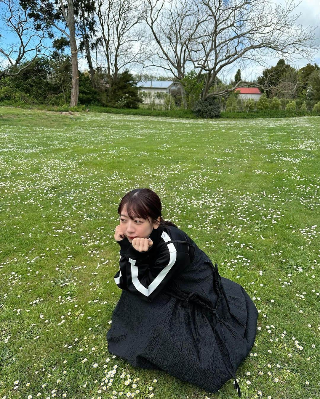 真山りかさんのインスタグラム写真 - (真山りかInstagram)「. ⁡ Always keep smiling ☺️ ⁡ #NZ #まやまにあ ⁡ .」10月16日 19時03分 - ma_yama_official