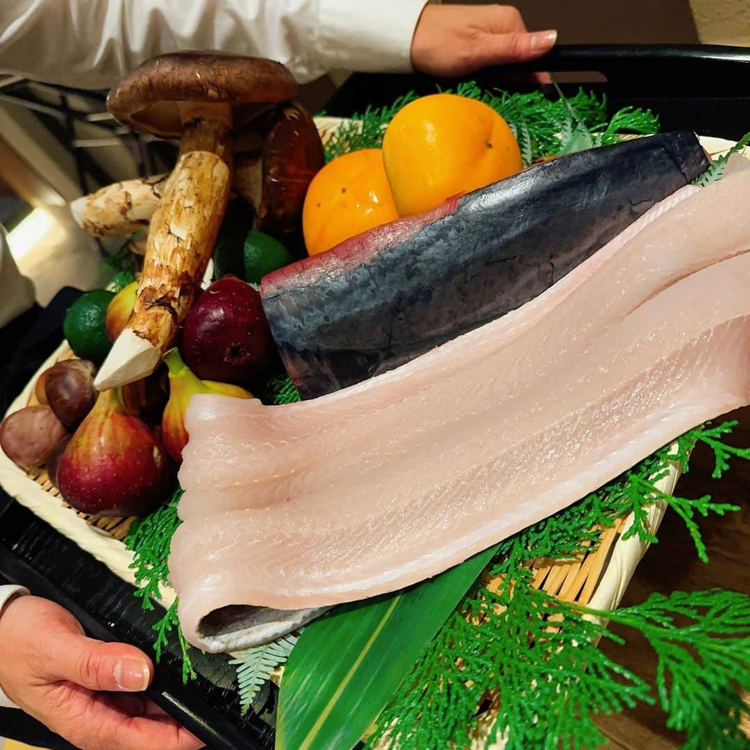 相良茉優さんのインスタグラム写真 - (相良茉優Instagram)「この前の美味しすぎたご飯たち♡ 幸せ感じたあああ‪(*´꒳​`*) こんなに大きな松茸初めて見た！！」10月16日 19時12分 - mayusgr