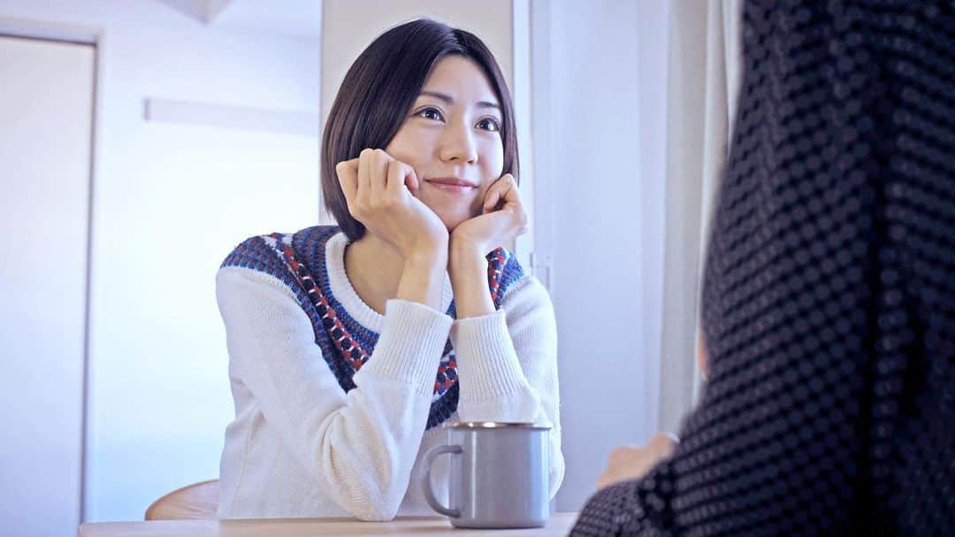 渡辺早織のインスタグラム：「映画出演  情報解禁のお知らせです。 映画「あみはおばけ」  坂下葵役にて参加させていただきました。  このような世界をどう感じるでしょうか。 皆様の感想ぜひ聞かせてください。  「あみはおばけ」12 月 15 日(金)より 池袋シネマ・ロサほか 全国順次ロードショー  この冬、ぜひお楽しみください！」